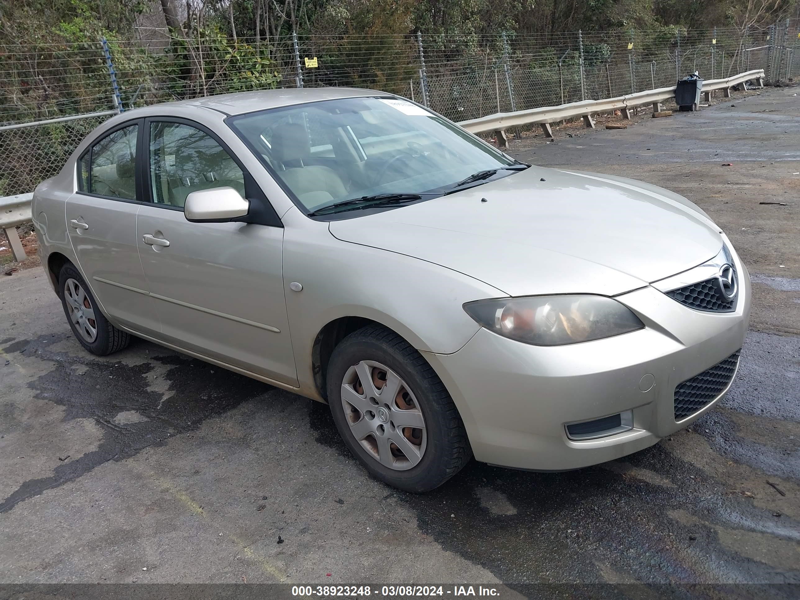 Photo 0 VIN: JM1BK12F971743223 - MAZDA 3 