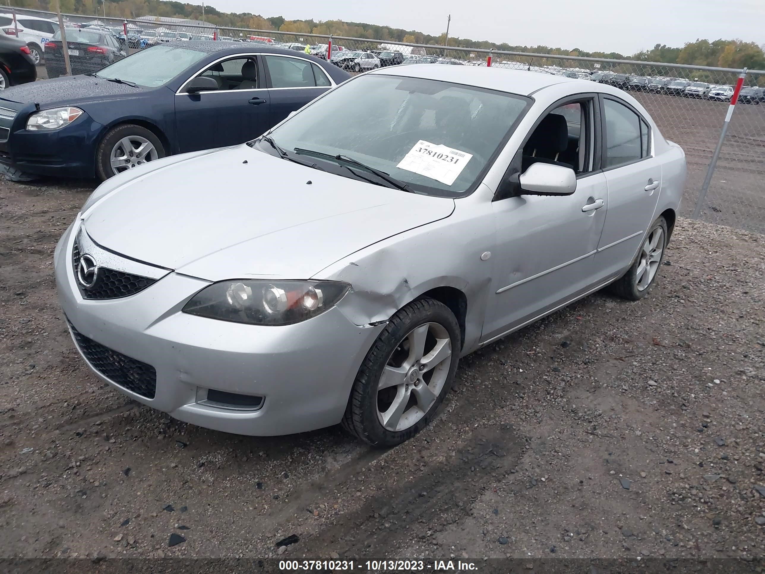 Photo 1 VIN: JM1BK12F981790818 - MAZDA 3 