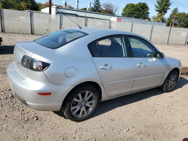 Photo 2 VIN: JM1BK12G481813883 - MAZDA 3 