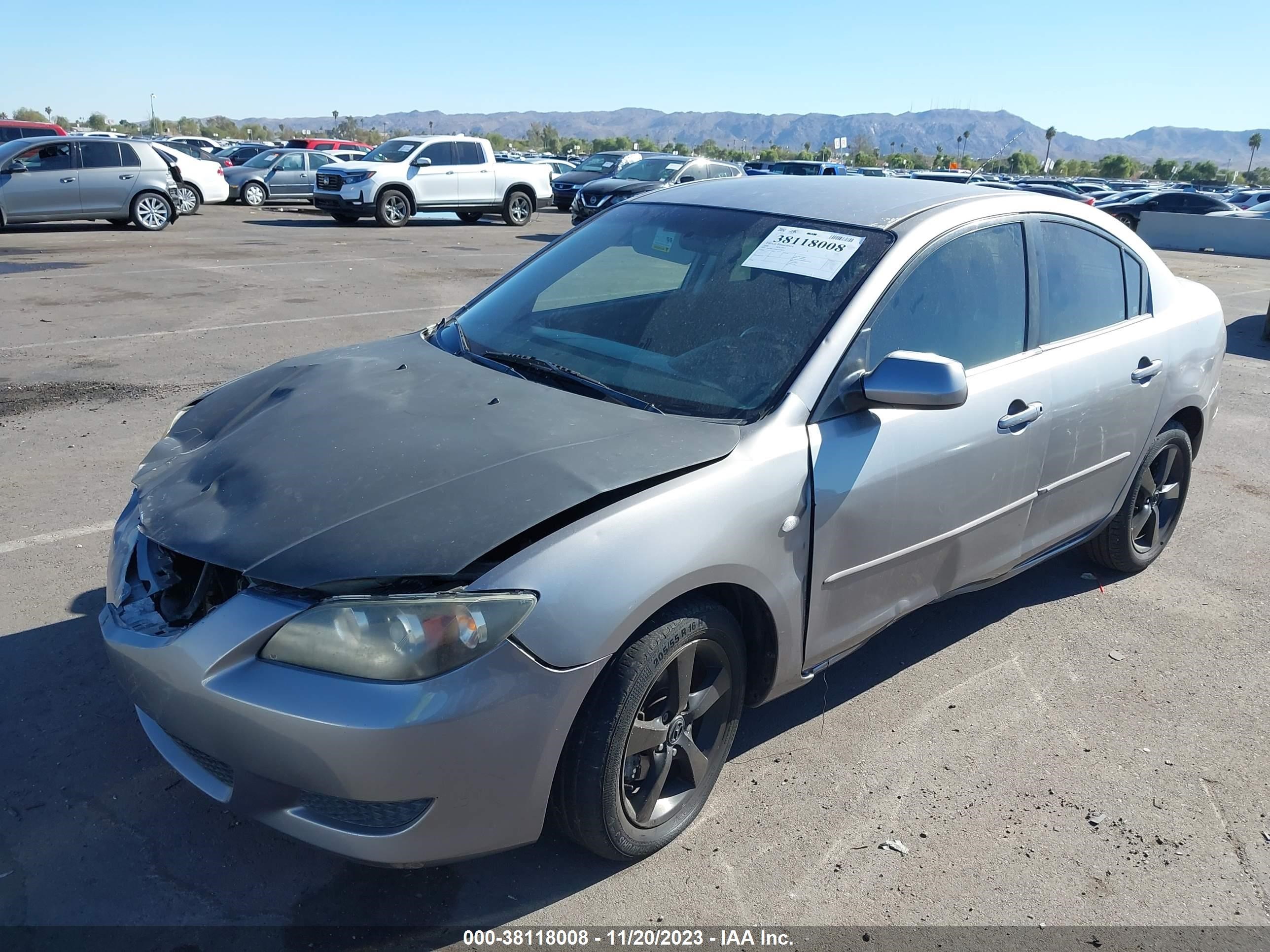 Photo 1 VIN: JM1BK12G661455635 - MAZDA 3 