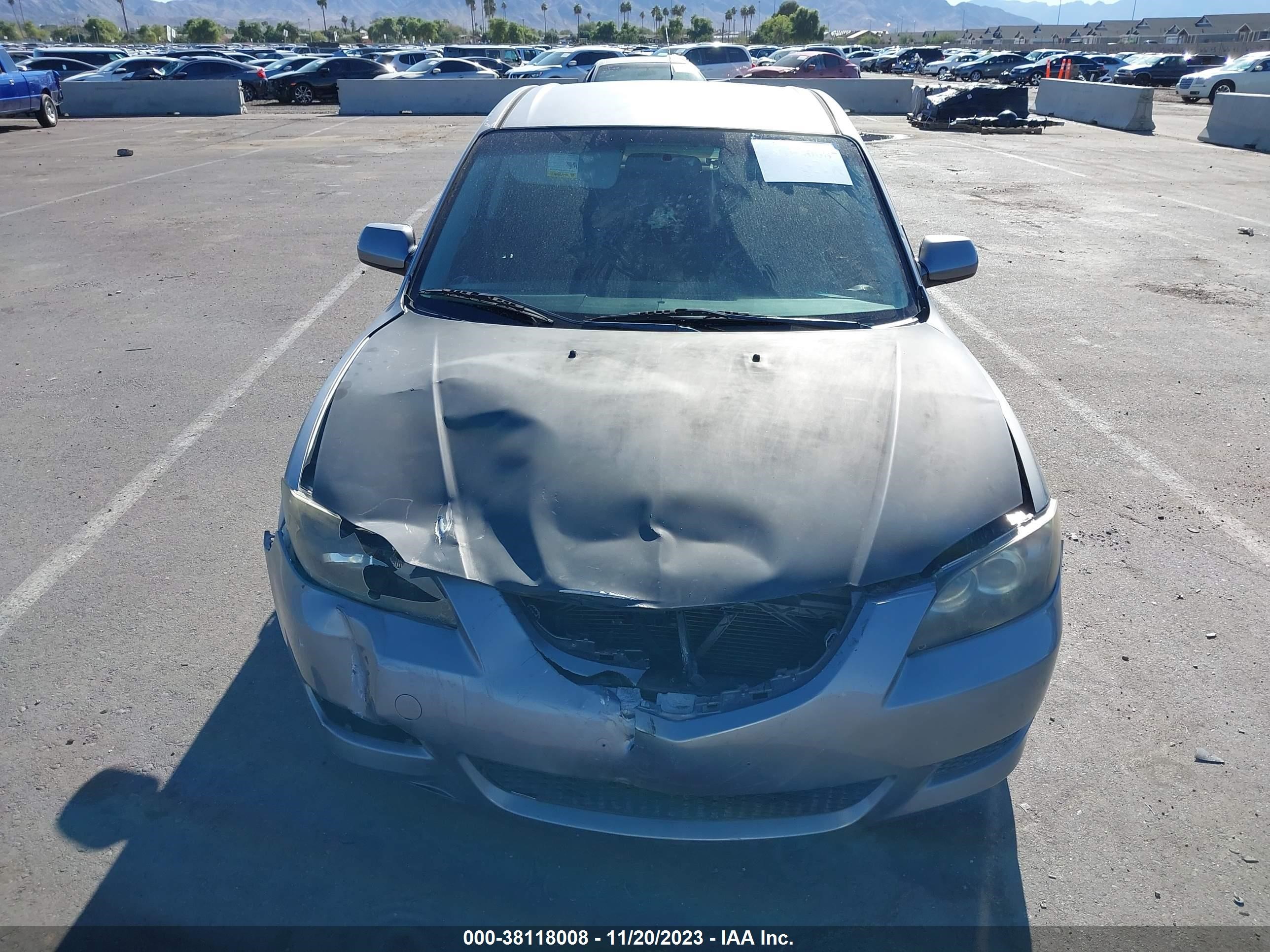 Photo 11 VIN: JM1BK12G661455635 - MAZDA 3 