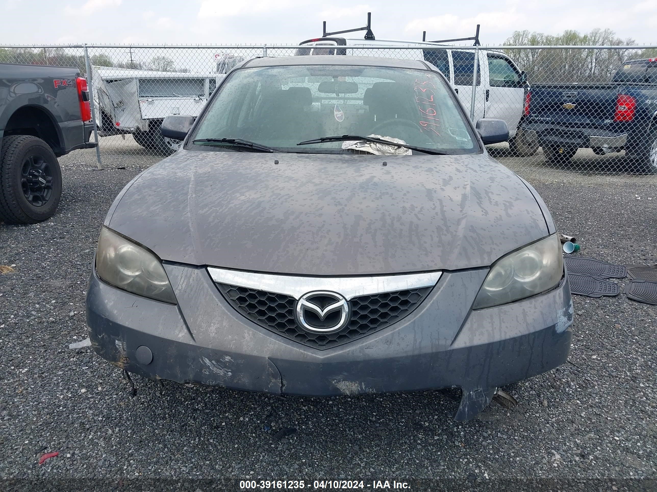 Photo 10 VIN: JM1BK12G781800870 - MAZDA 3 