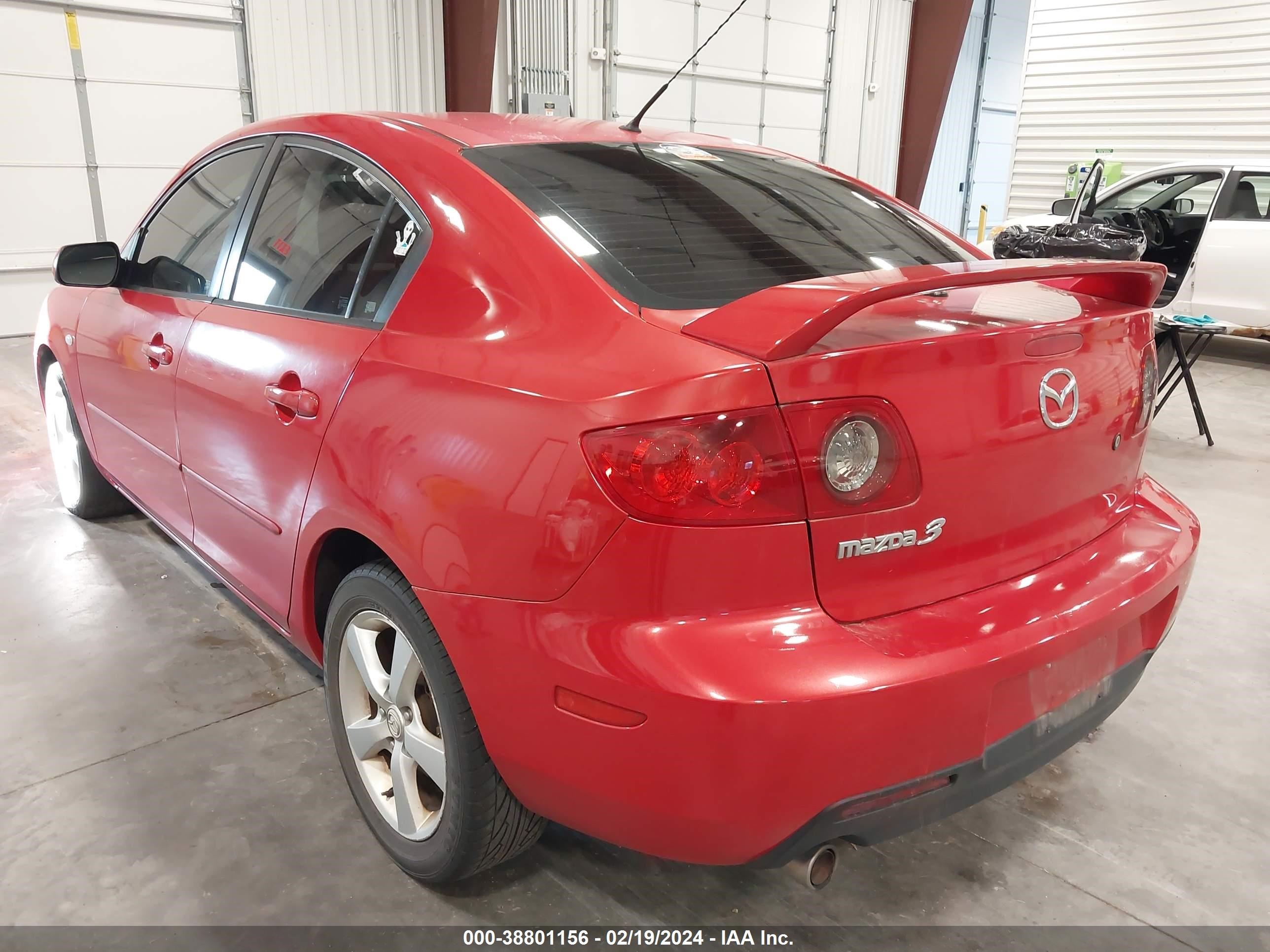 Photo 2 VIN: JM1BK12G861509176 - MAZDA 3 