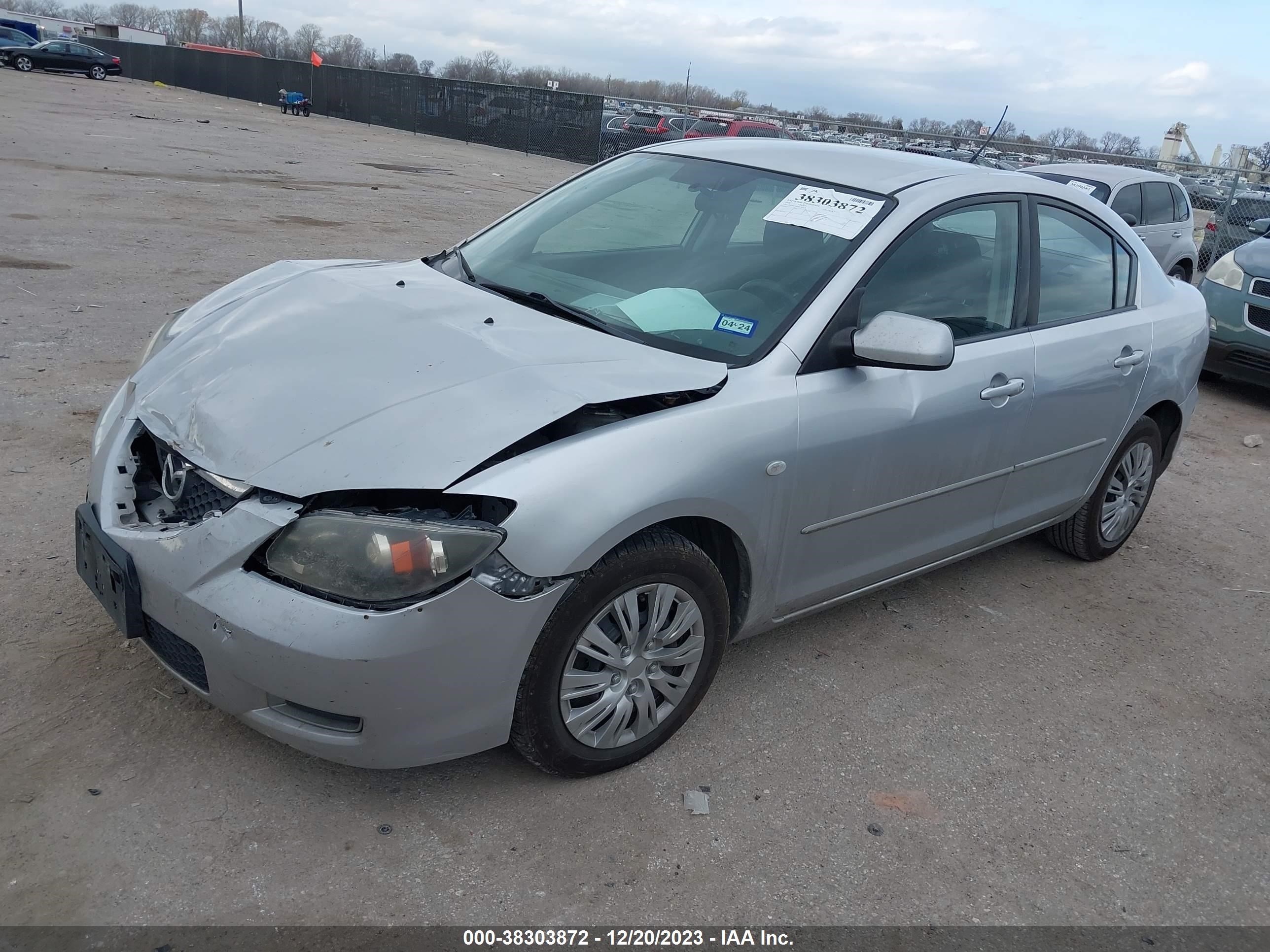 Photo 1 VIN: JM1BK12G981789127 - MAZDA 3 