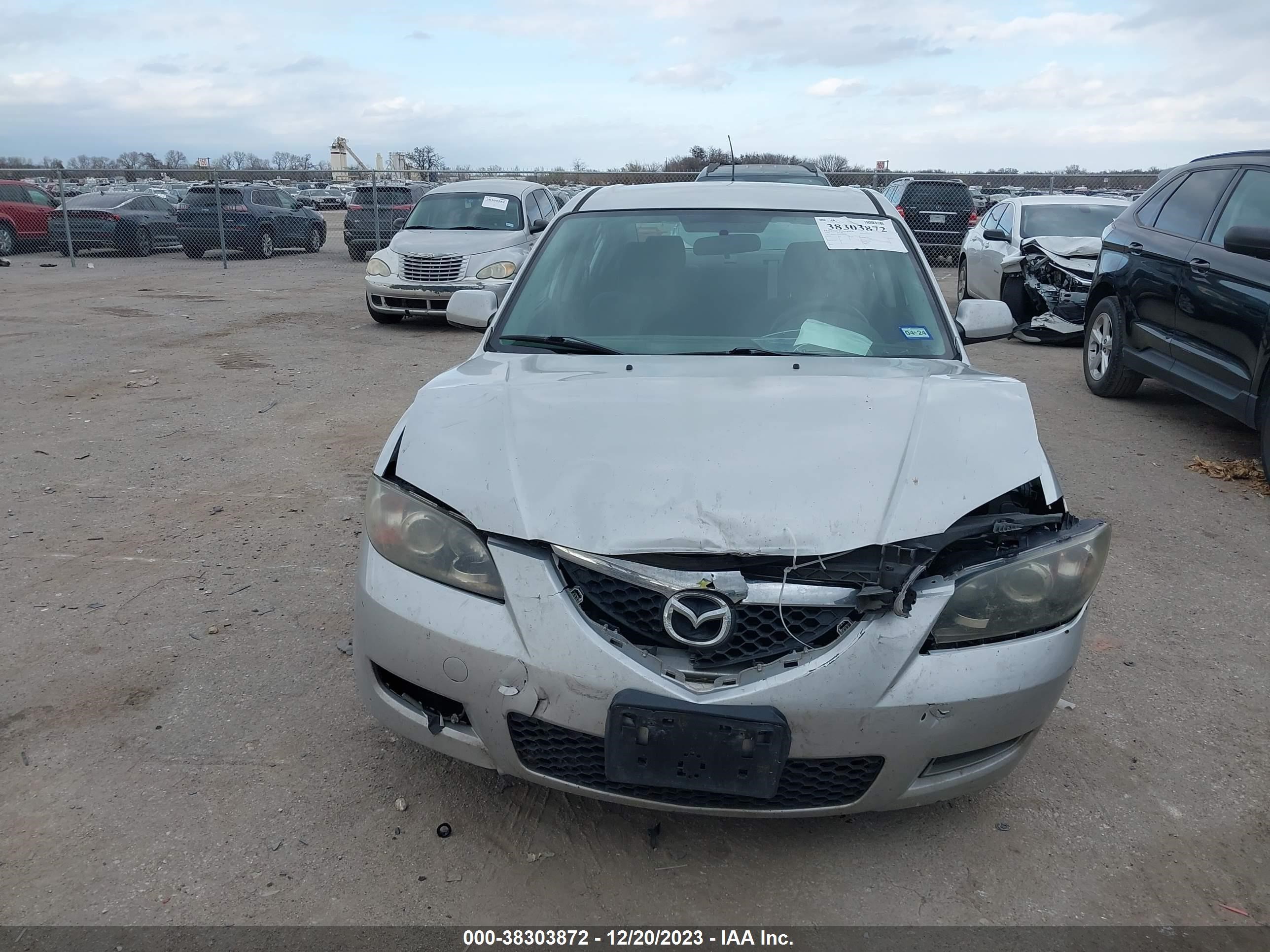 Photo 5 VIN: JM1BK12G981789127 - MAZDA 3 