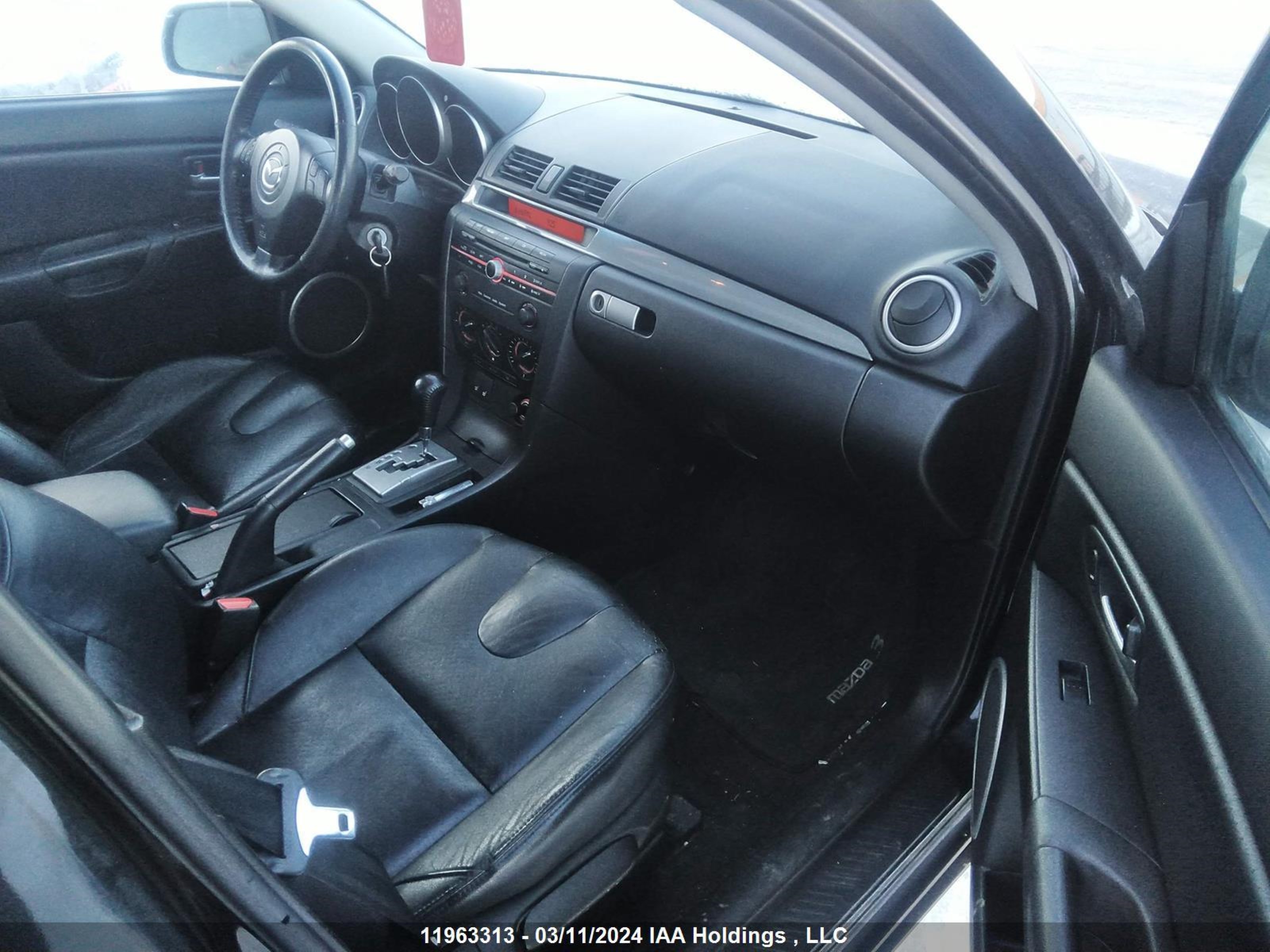 Photo 4 VIN: JM1BK143061510672 - MAZDA 3 