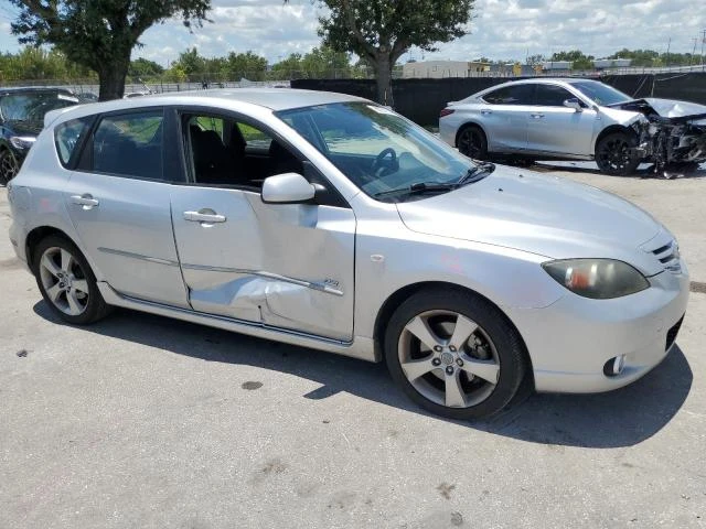 Photo 3 VIN: JM1BK143161516268 - MAZDA 3 HATCHBAC 