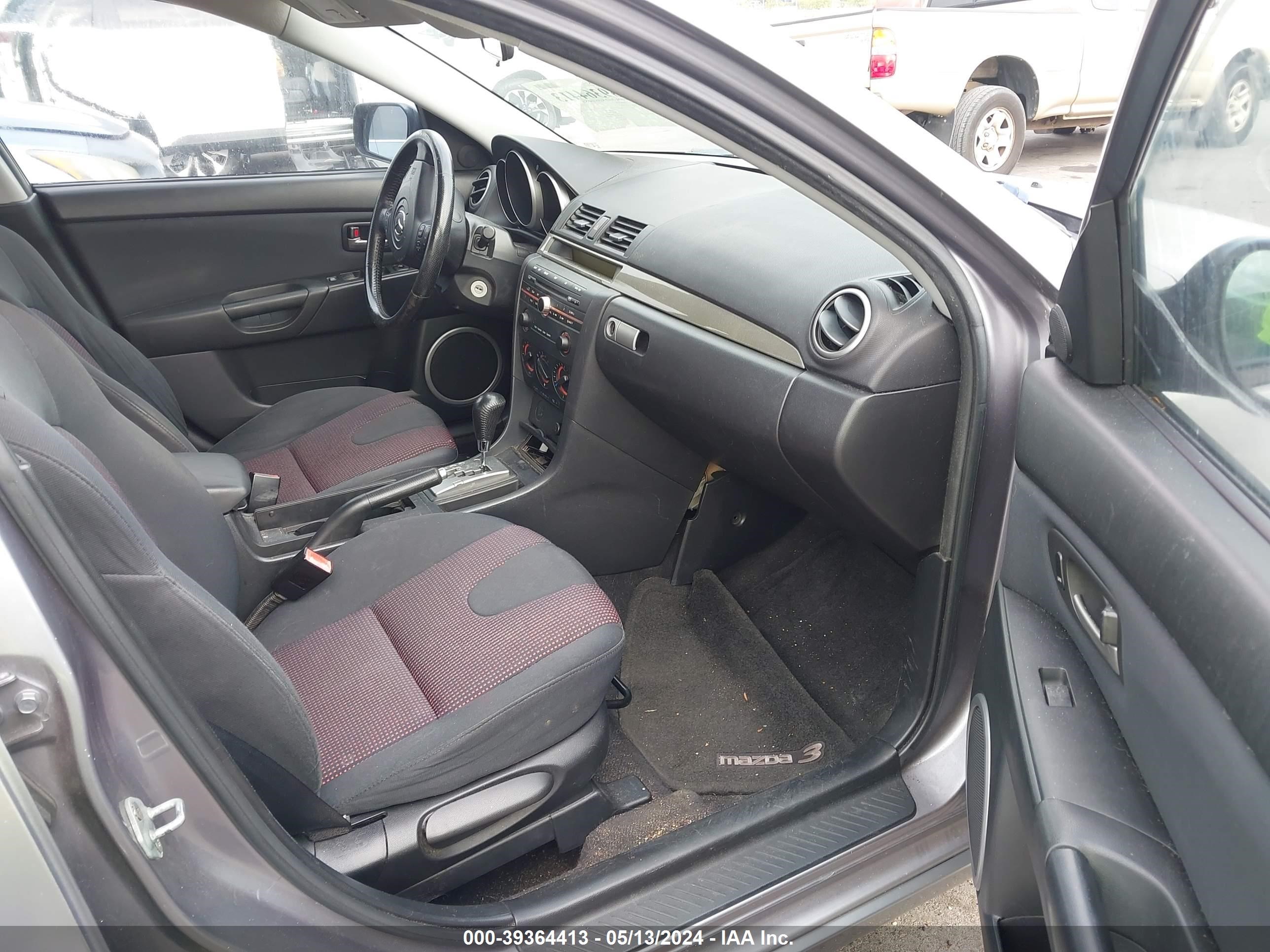 Photo 4 VIN: JM1BK143251338207 - MAZDA 3 