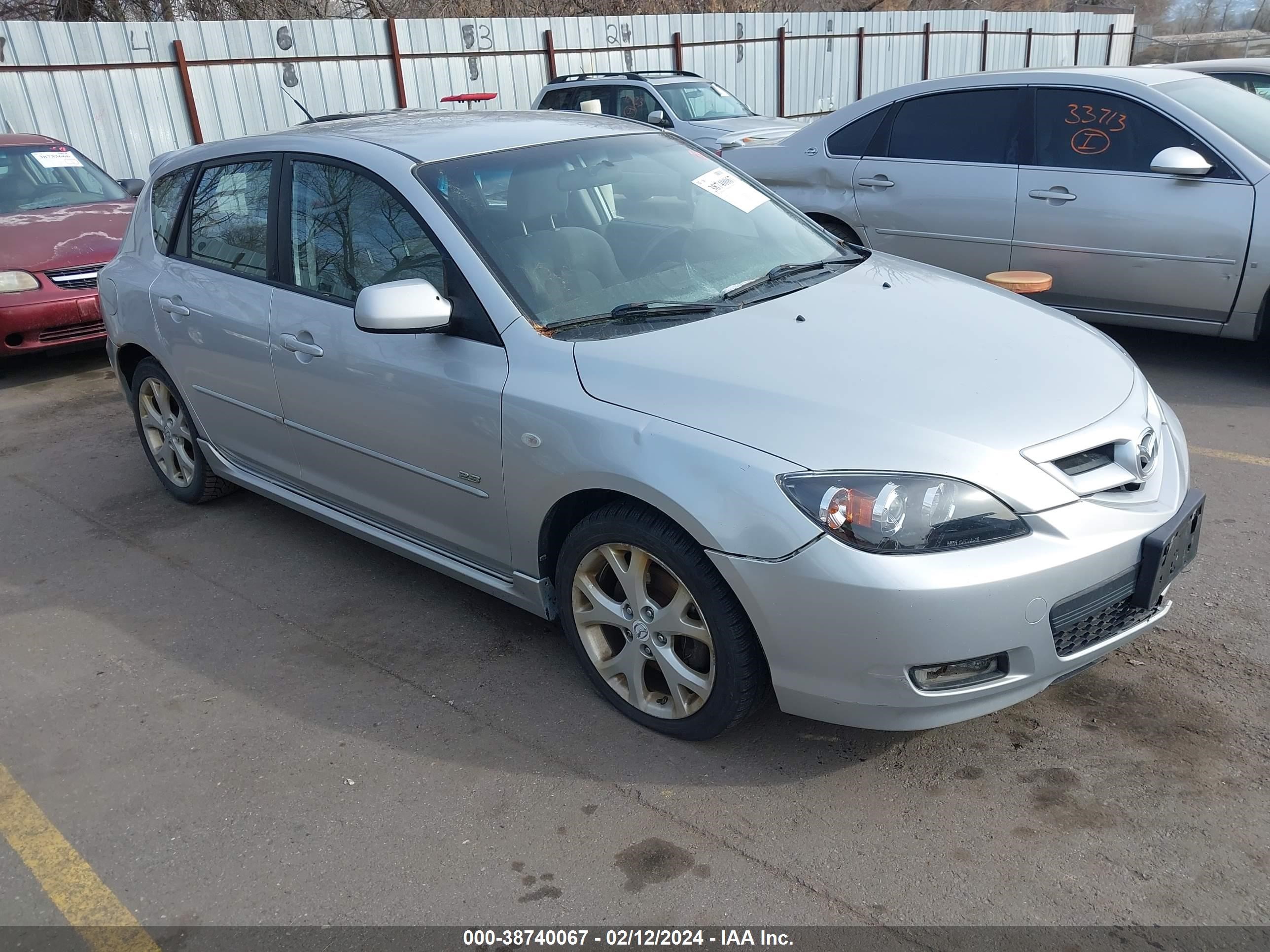 Photo 0 VIN: JM1BK143371740529 - MAZDA 3 