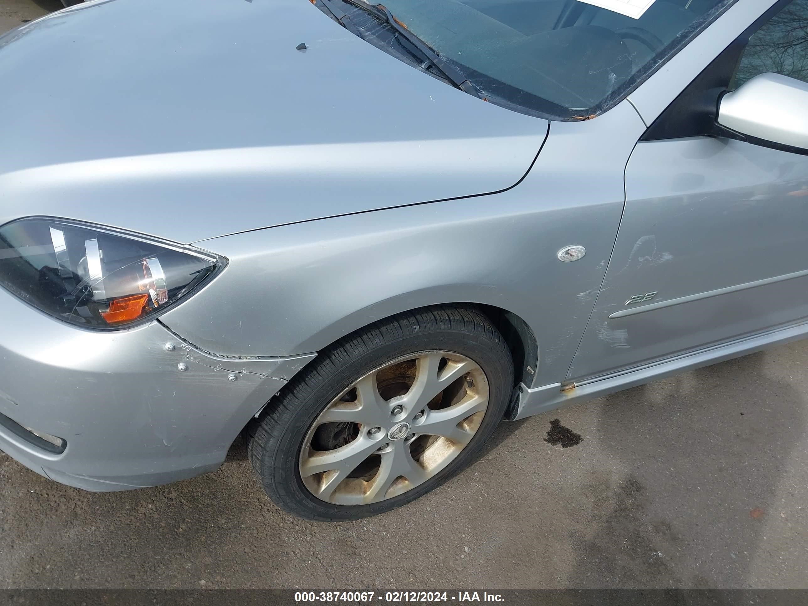 Photo 11 VIN: JM1BK143371740529 - MAZDA 3 