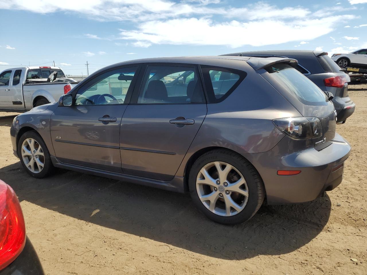 Photo 1 VIN: JM1BK143471617855 - MAZDA 3 