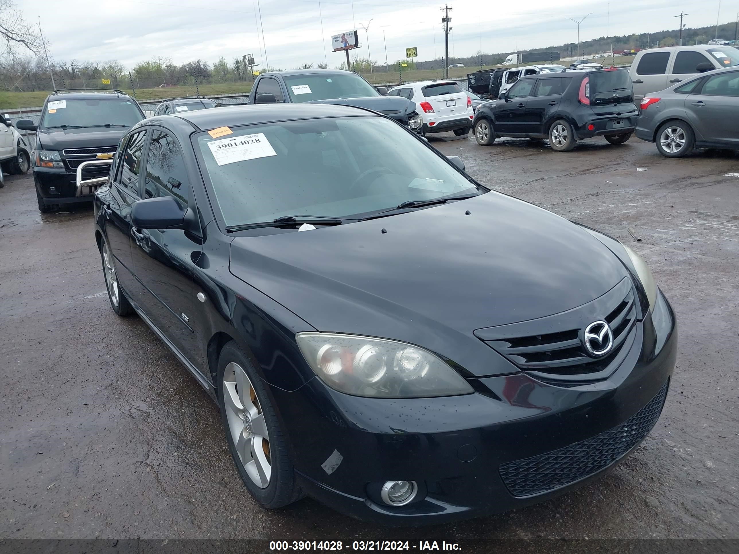 Photo 0 VIN: JM1BK143561404430 - MAZDA 3 