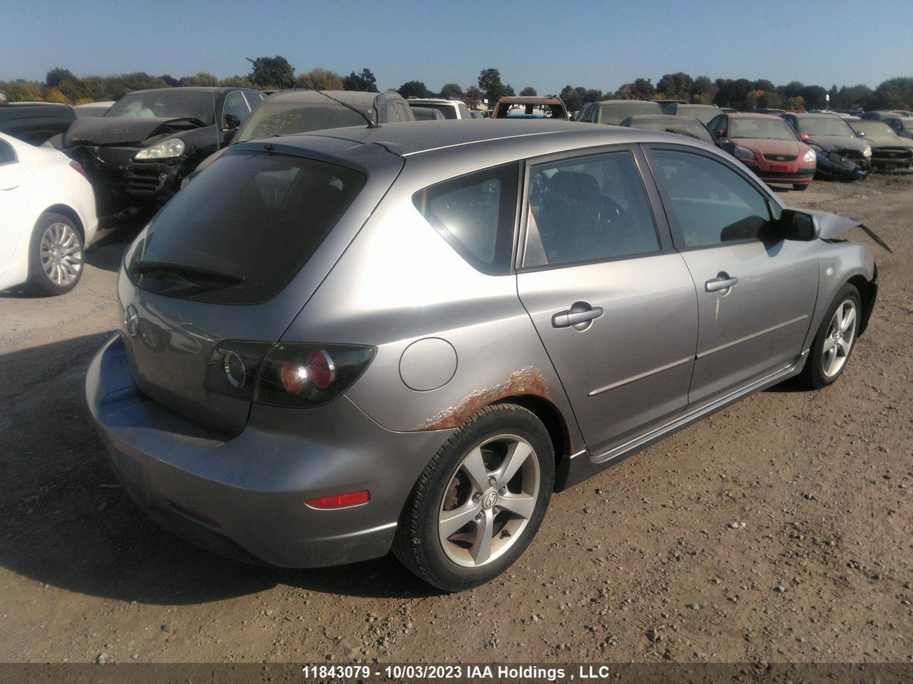 Photo 3 VIN: JM1BK143661453944 - MAZDA 3 