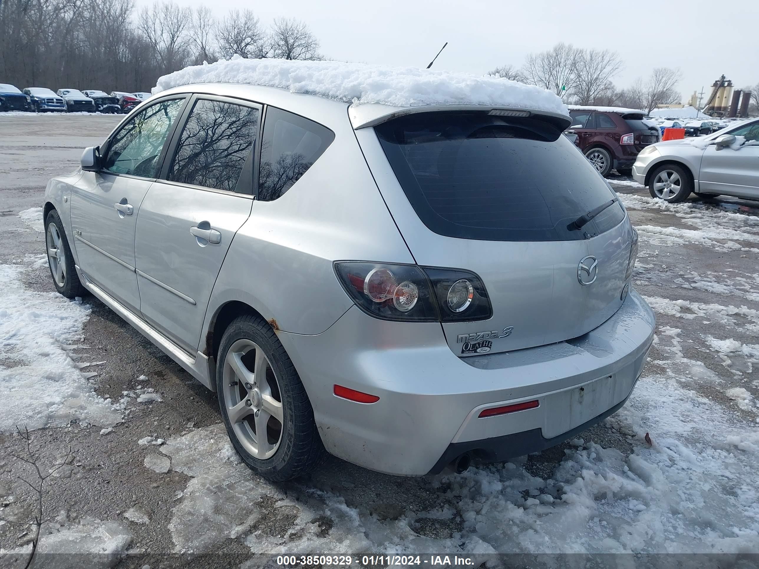 Photo 2 VIN: JM1BK143771666287 - MAZDA 3 