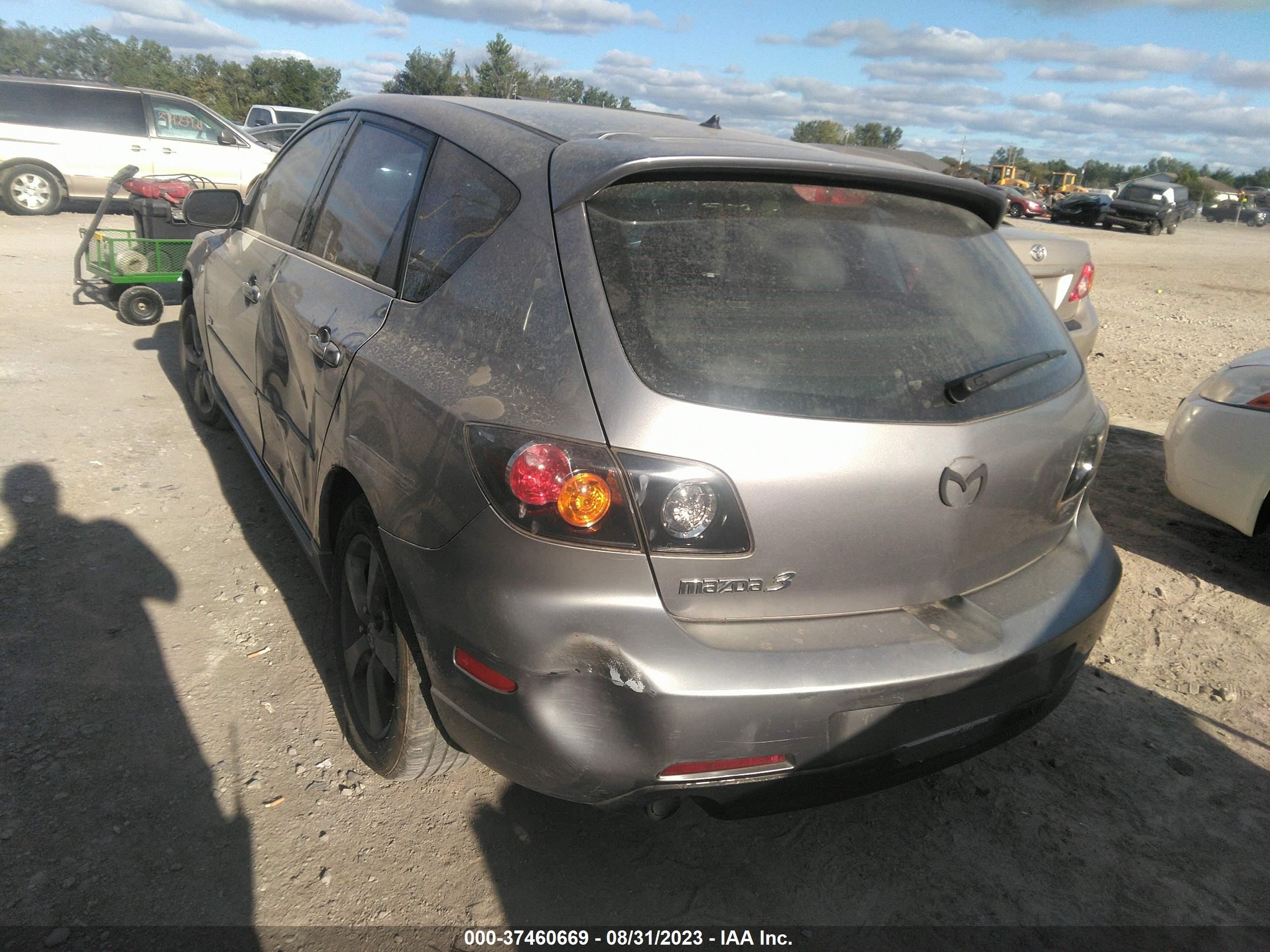 Photo 2 VIN: JM1BK143X51305617 - MAZDA 3 