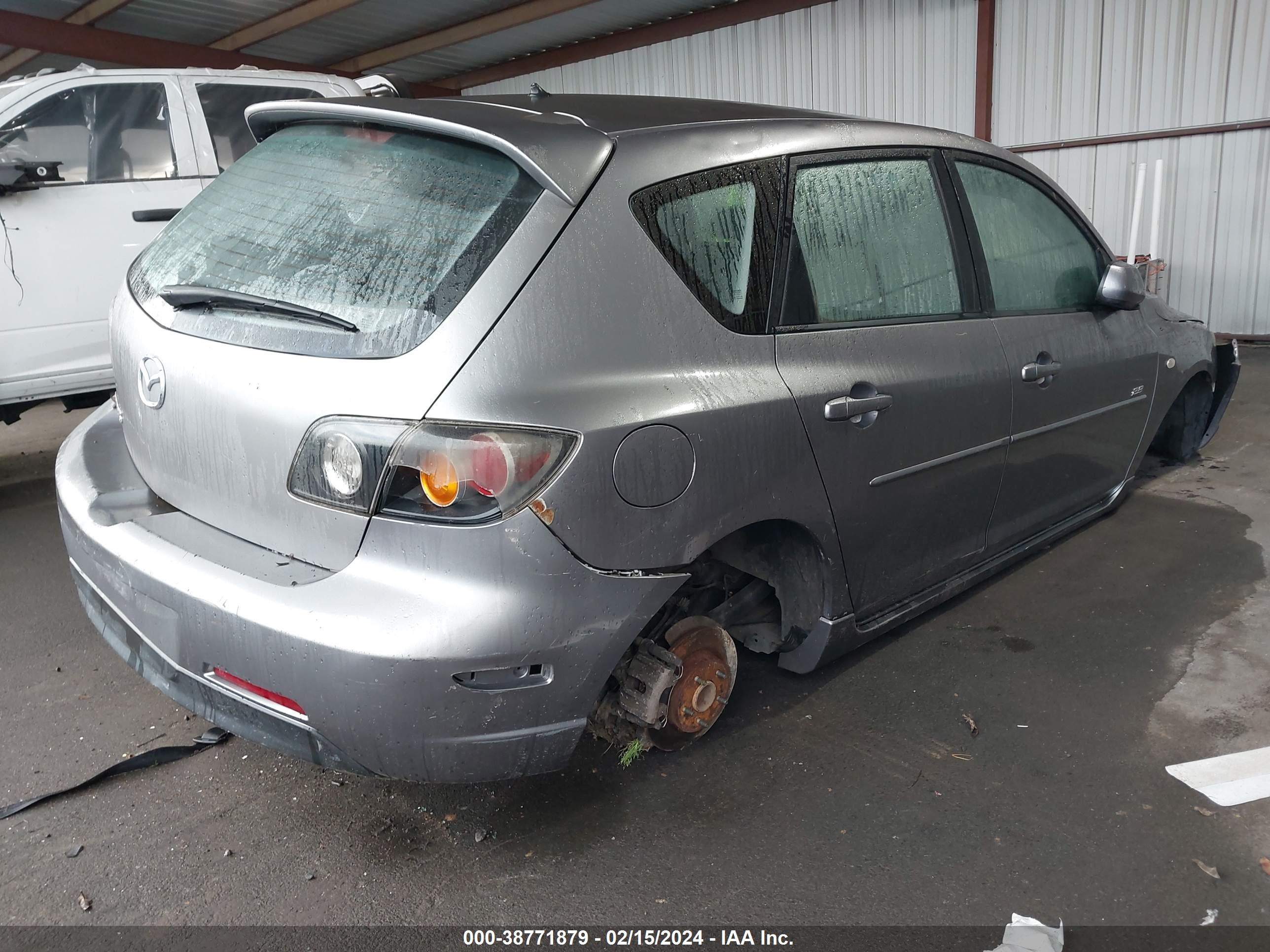 Photo 3 VIN: JM1BK144861474187 - MAZDA 3 