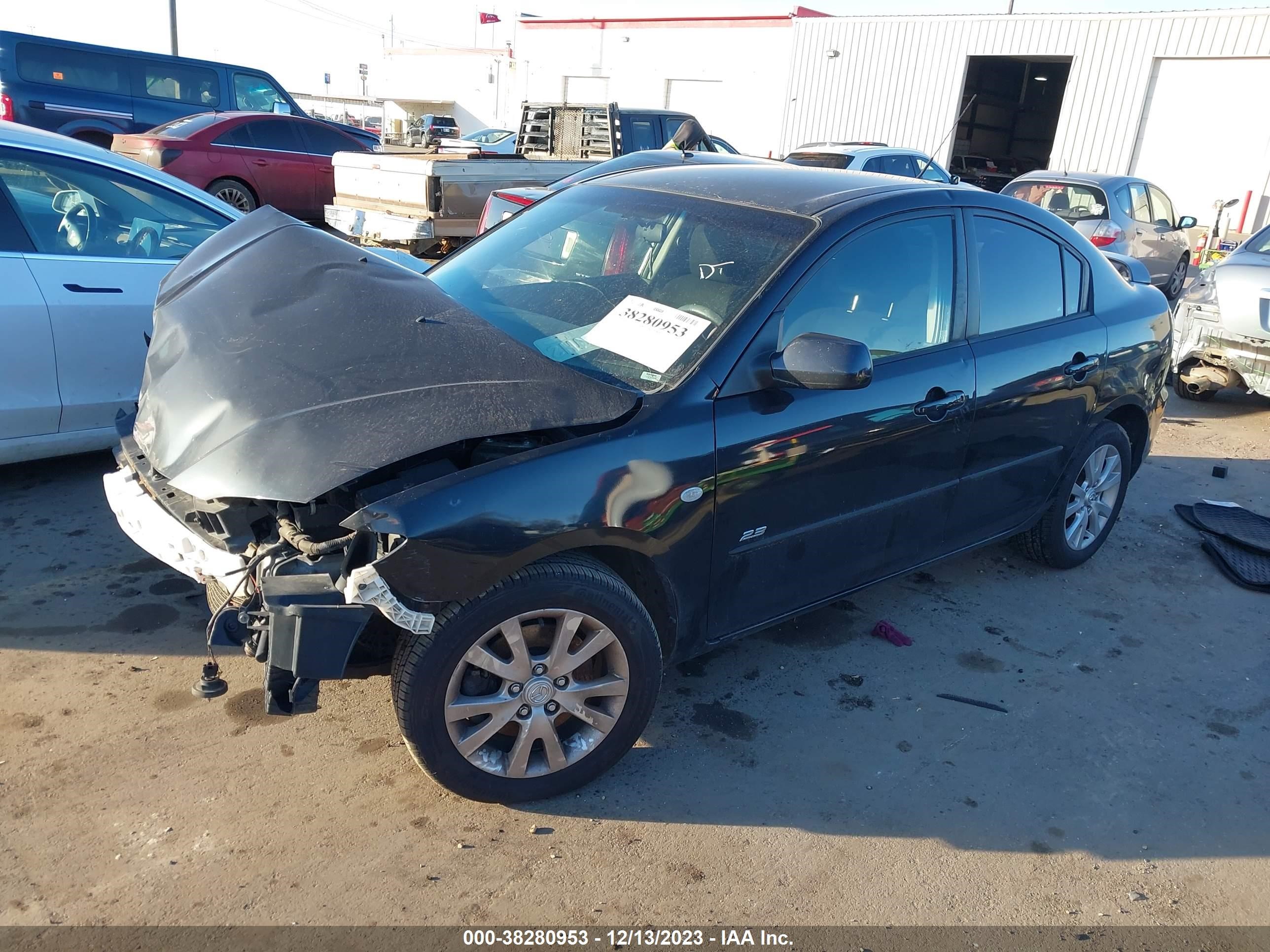 Photo 1 VIN: JM1BK323281797756 - MAZDA 3 