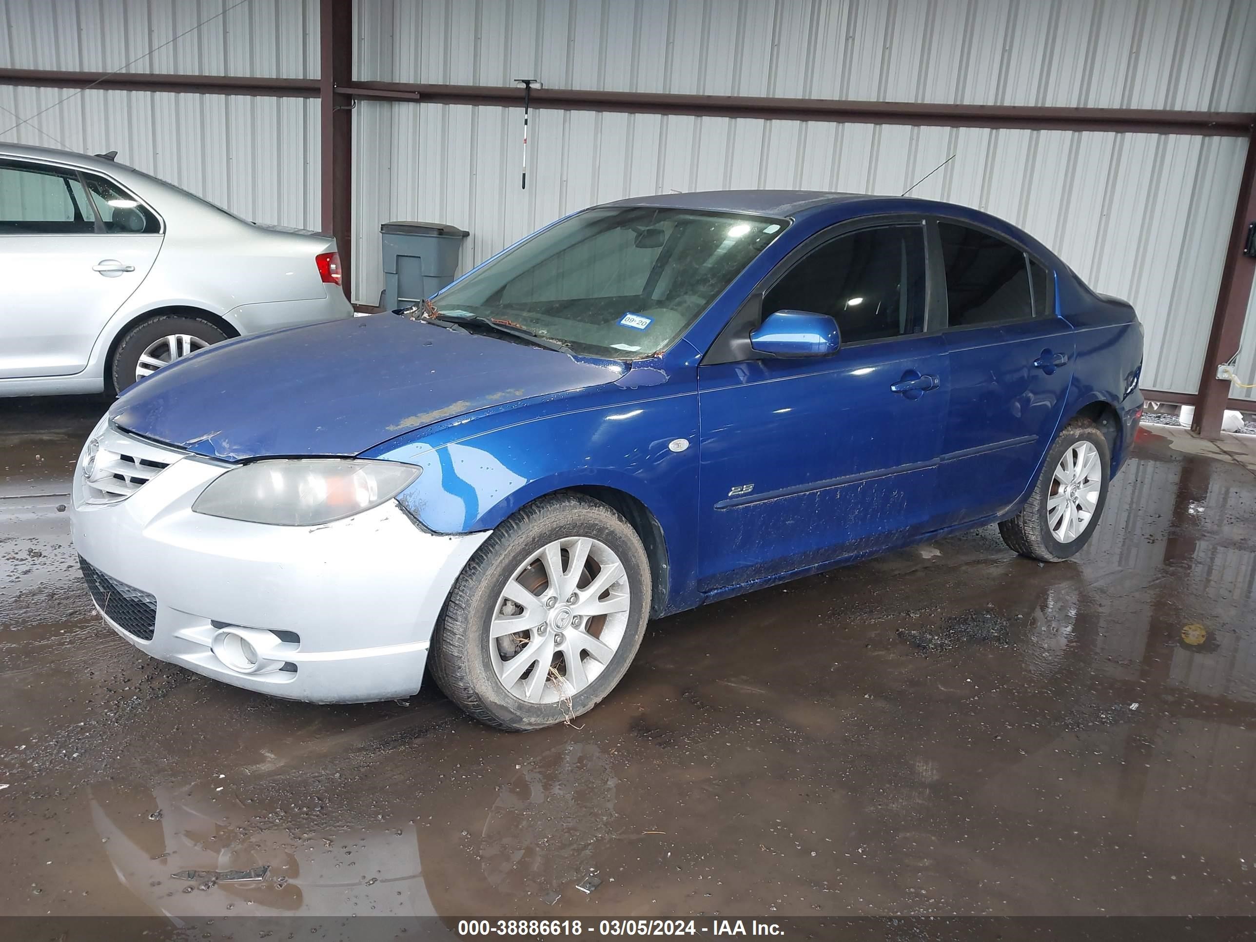 Photo 1 VIN: JM1BK323381803886 - MAZDA 3 