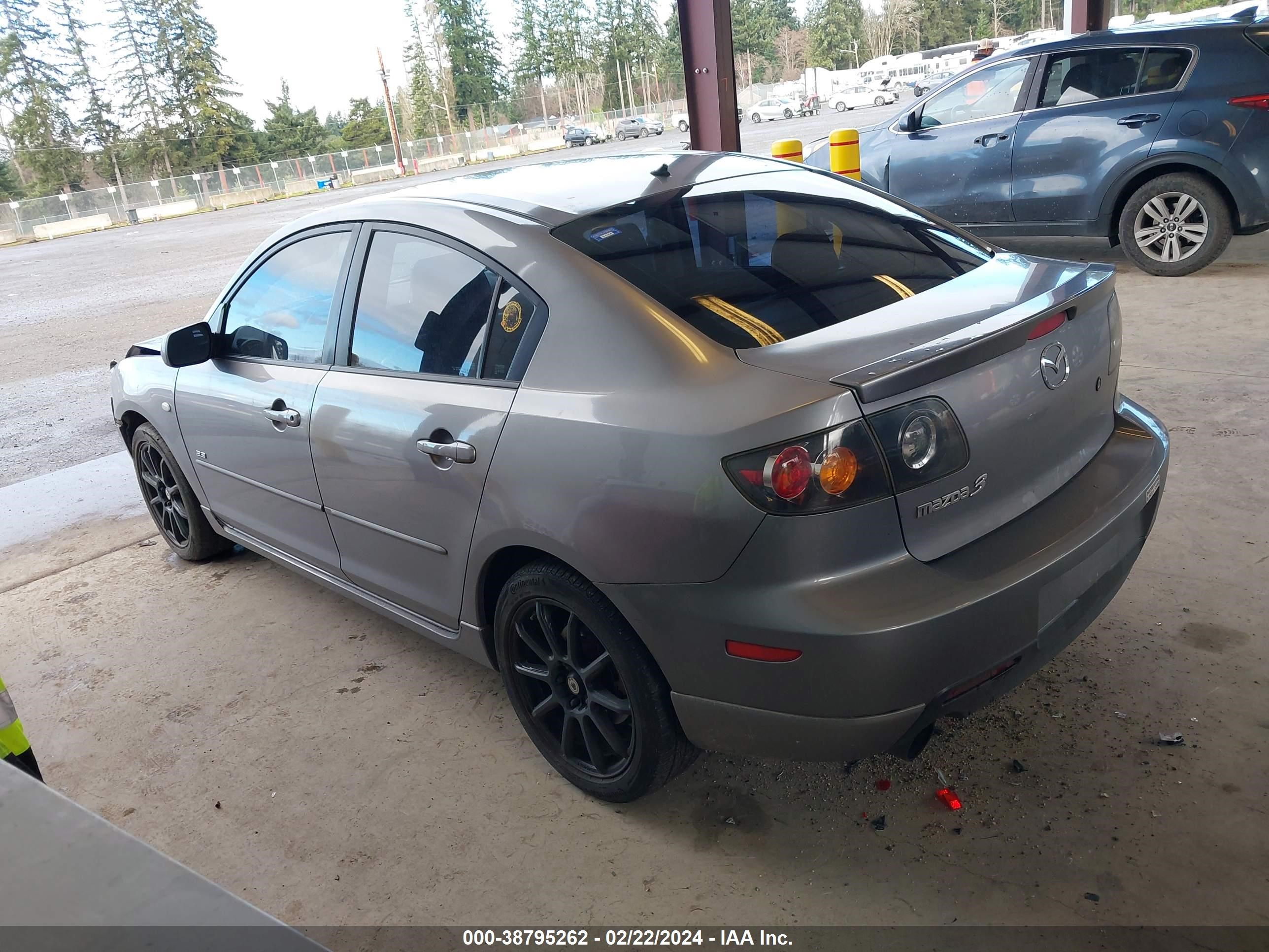 Photo 2 VIN: JM1BK323451245994 - MAZDA 3 