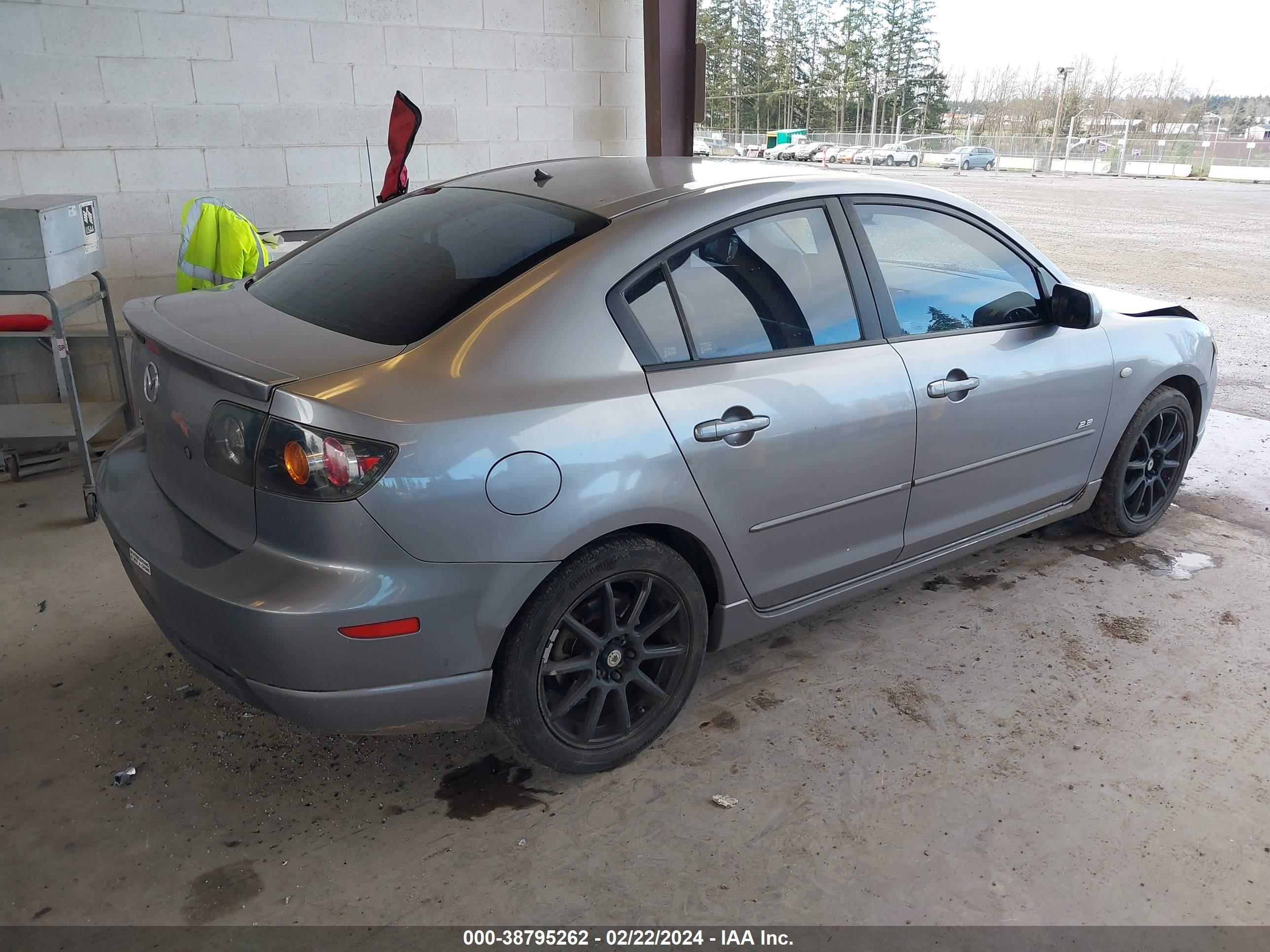 Photo 3 VIN: JM1BK323451245994 - MAZDA 3 