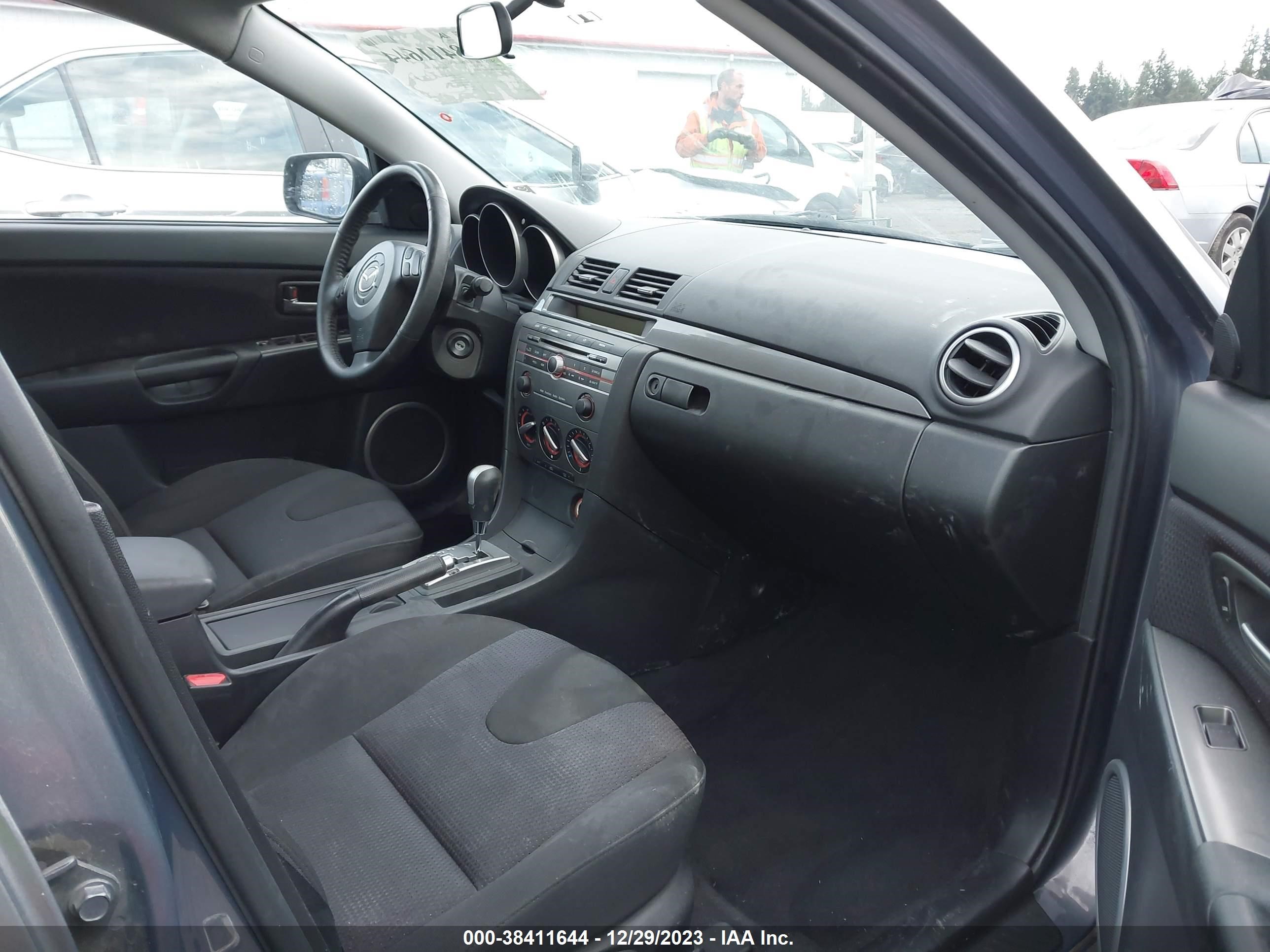 Photo 4 VIN: JM1BK323471757810 - MAZDA 3 