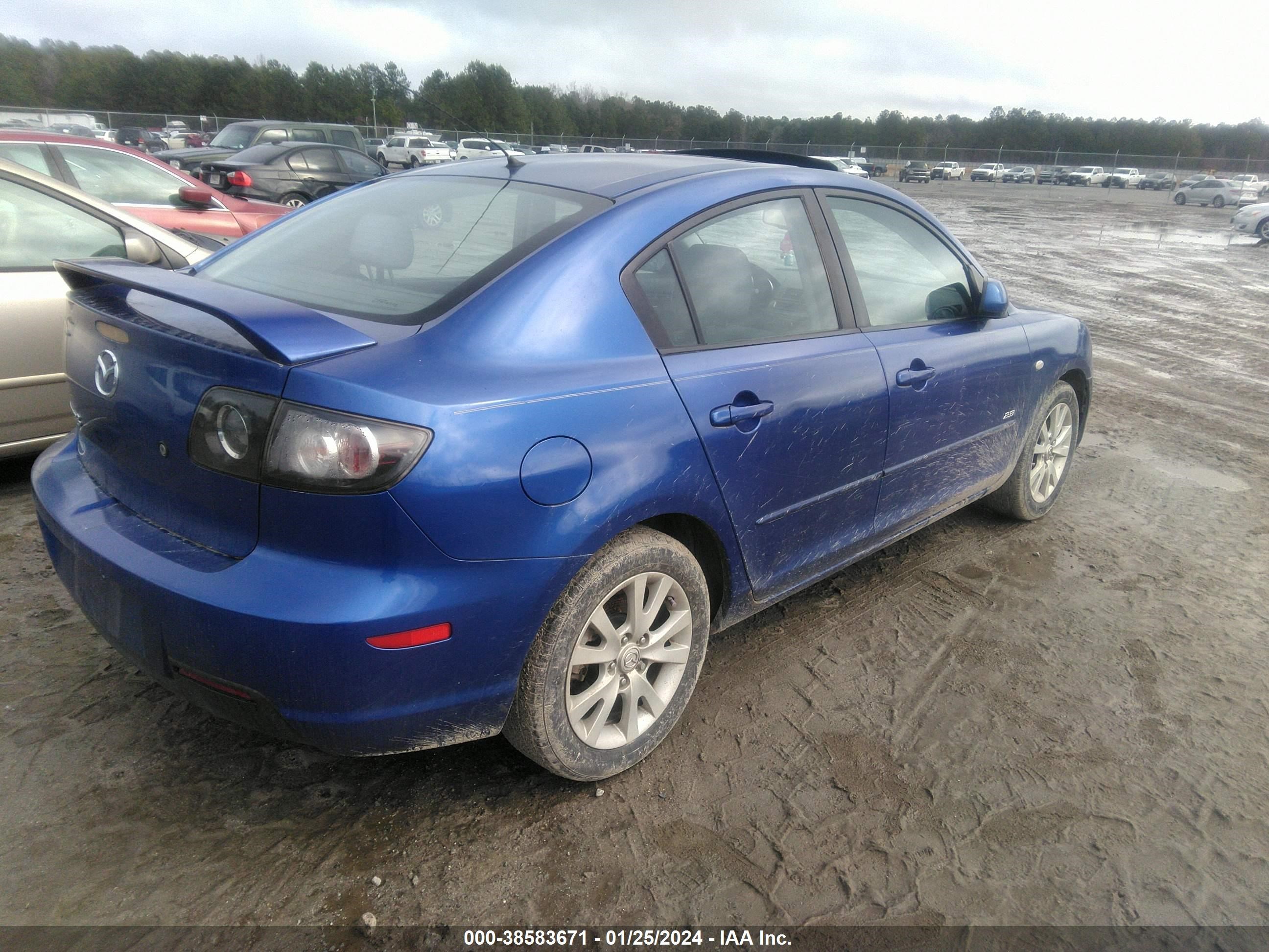 Photo 3 VIN: JM1BK323571721625 - MAZDA 3 