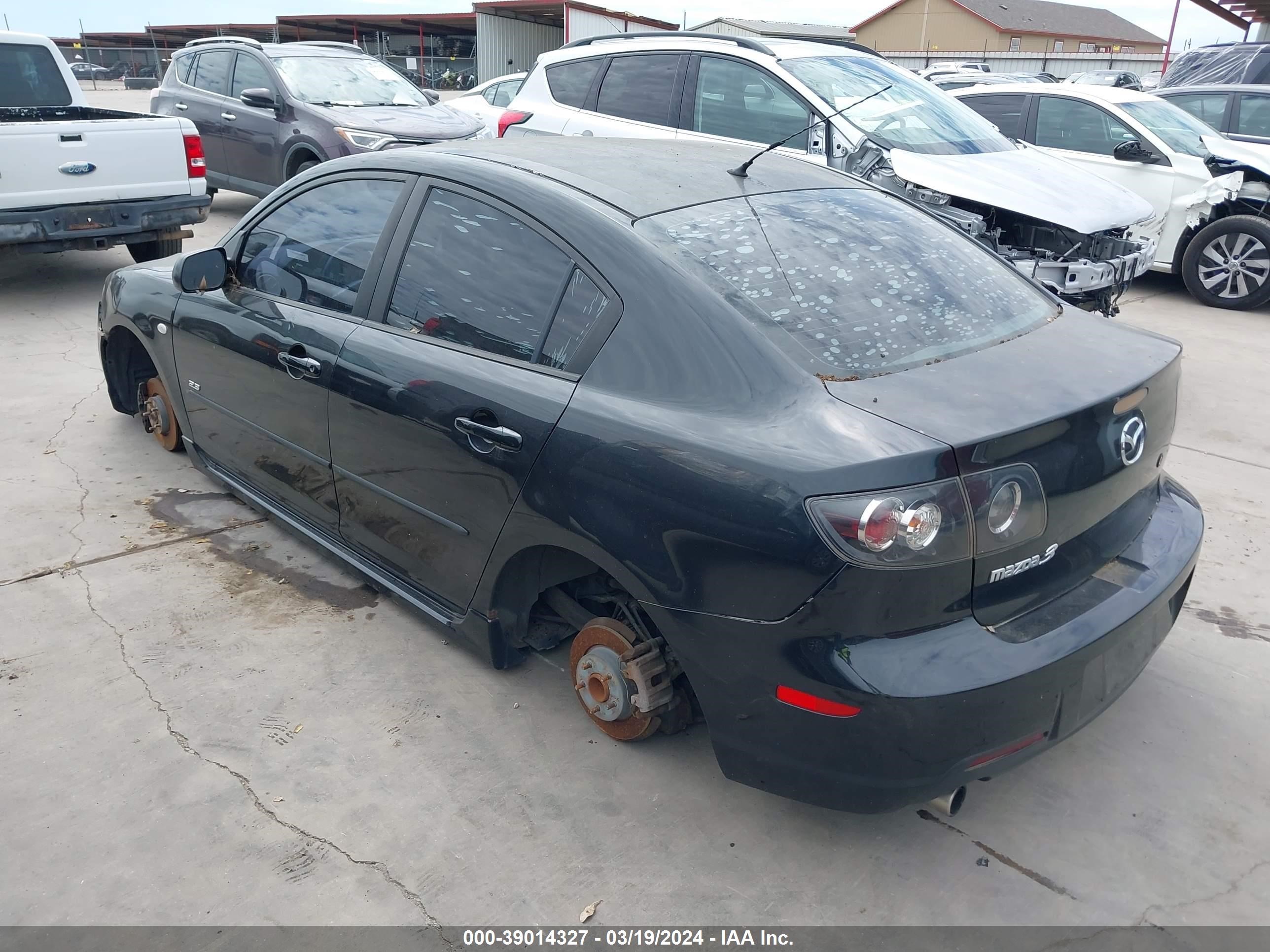 Photo 2 VIN: JM1BK323581840325 - MAZDA 3 