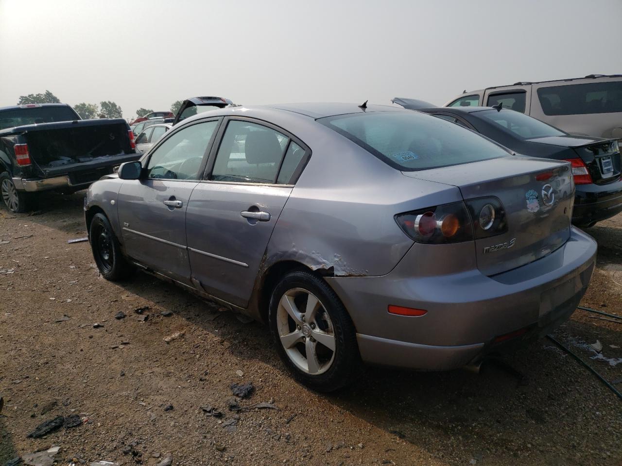 Photo 1 VIN: JM1BK323751222208 - MAZDA 3 