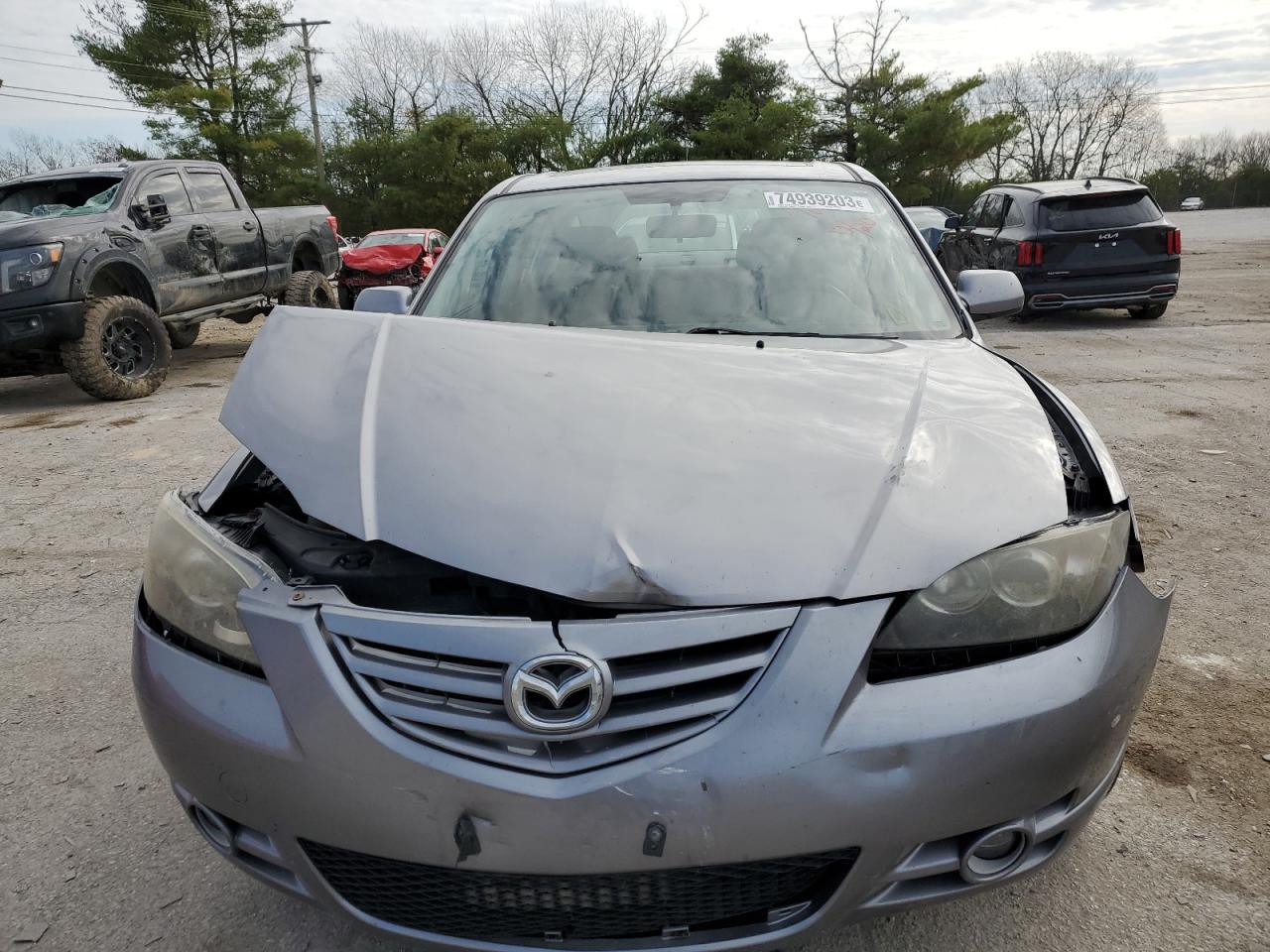 Photo 4 VIN: JM1BK323851257064 - MAZDA 3 