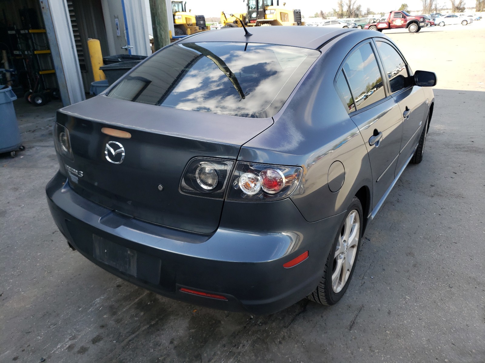 Photo 3 VIN: JM1BK323881178773 - MAZDA 3 S 