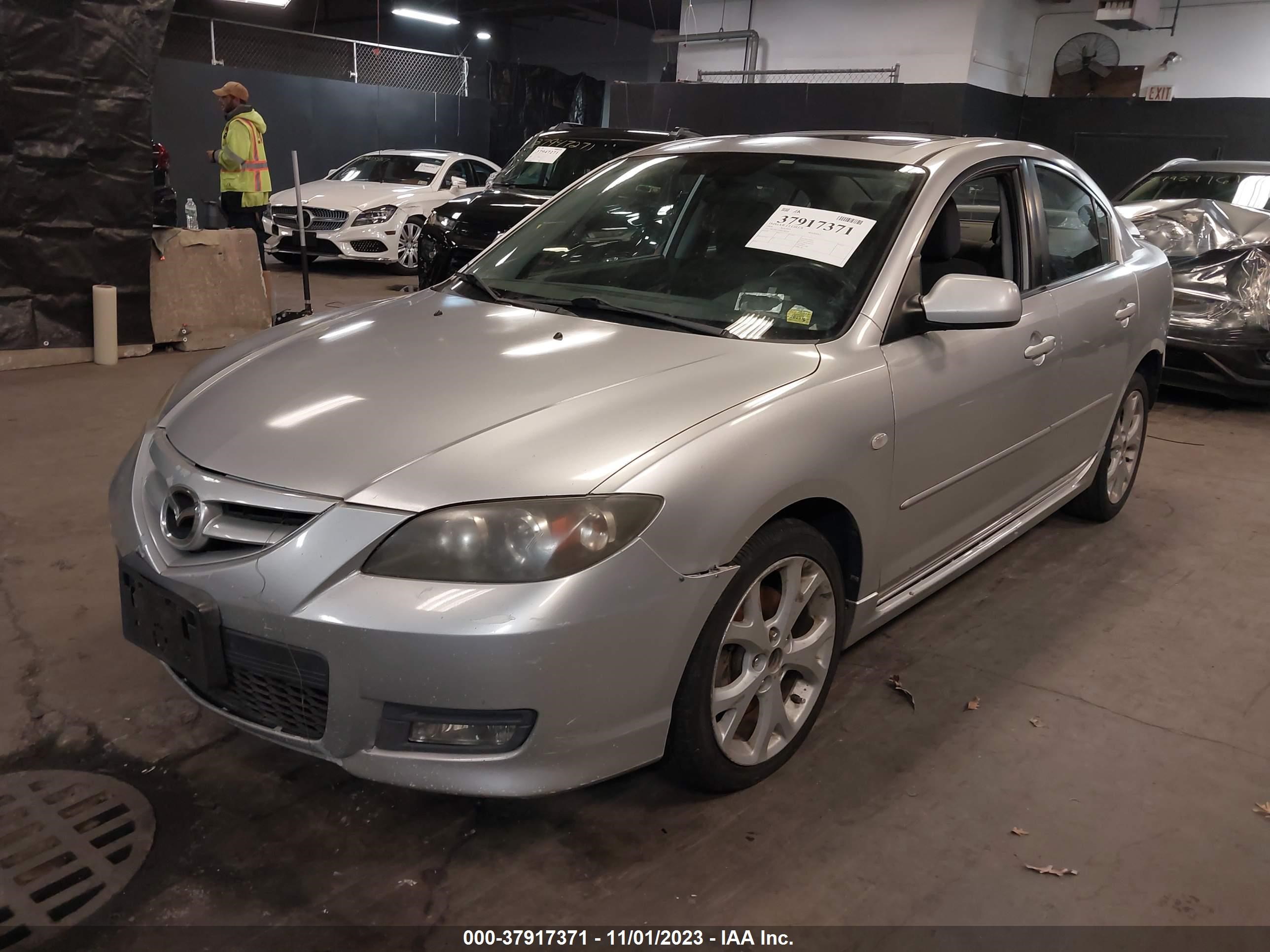 Photo 1 VIN: JM1BK324081788319 - MAZDA 3 