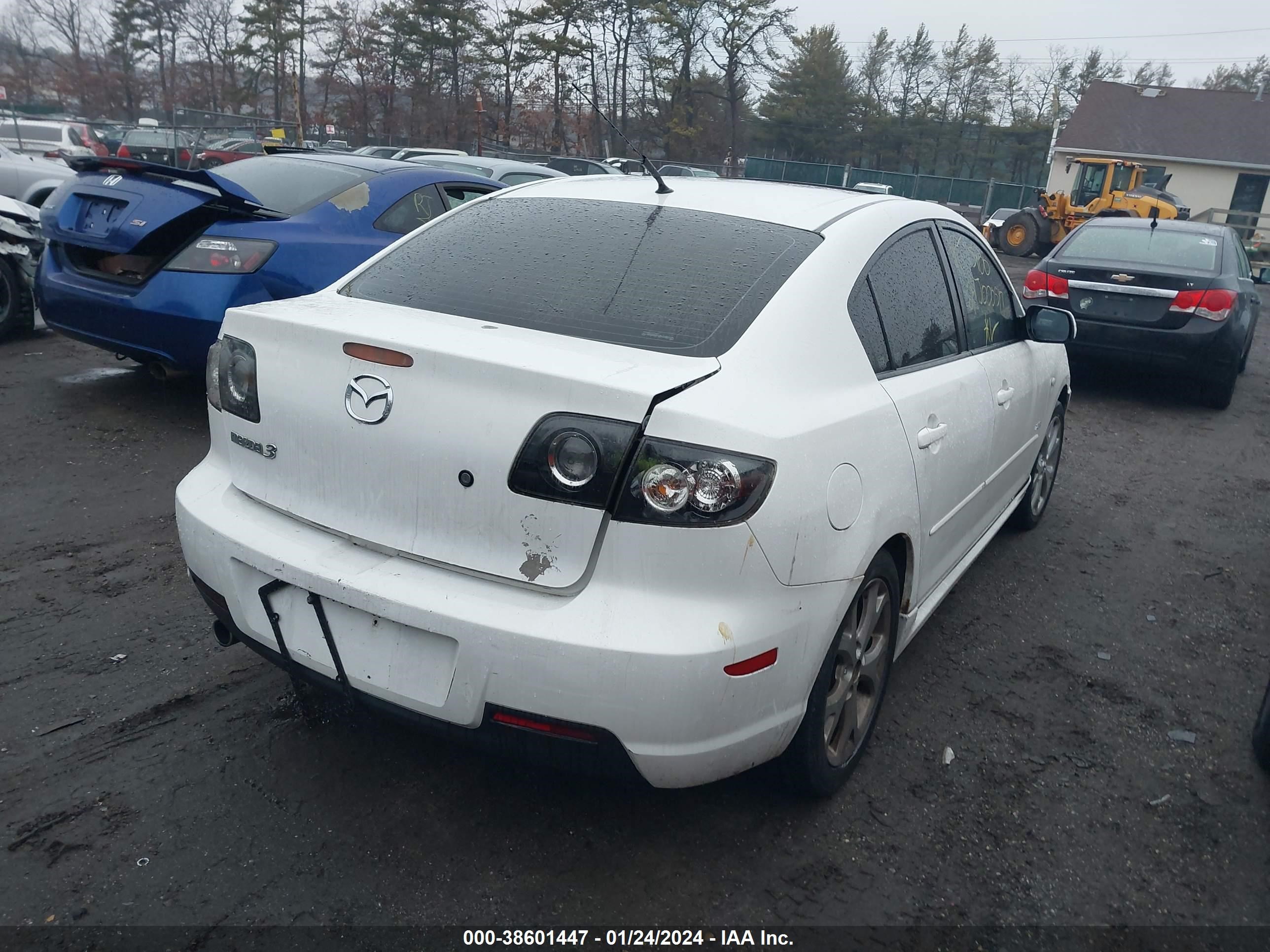 Photo 3 VIN: JM1BK324181824311 - MAZDA 3 