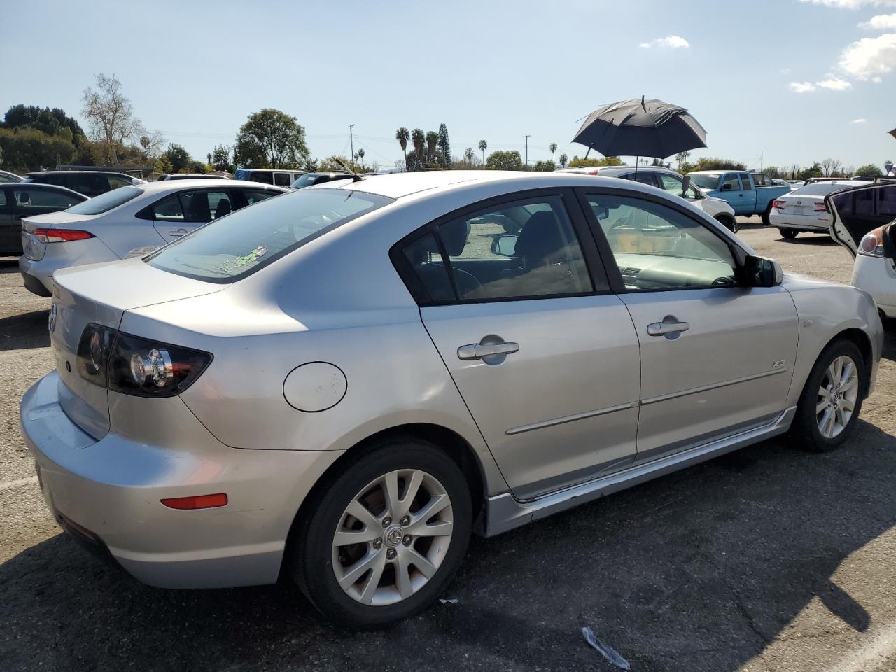 Photo 2 VIN: JM1BK324271646231 - MAZDA 3 