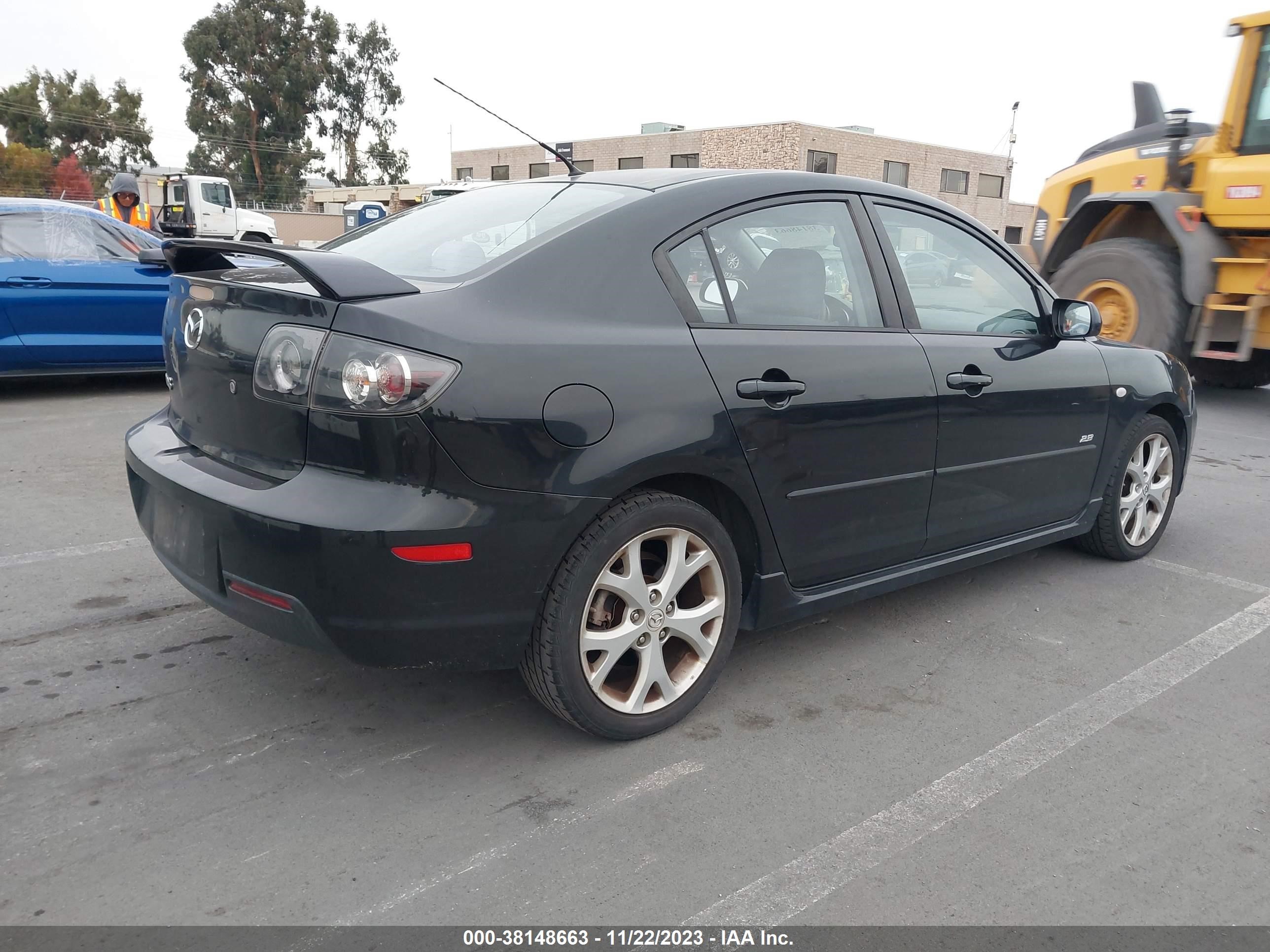 Photo 3 VIN: JM1BK324981874535 - MAZDA 3 