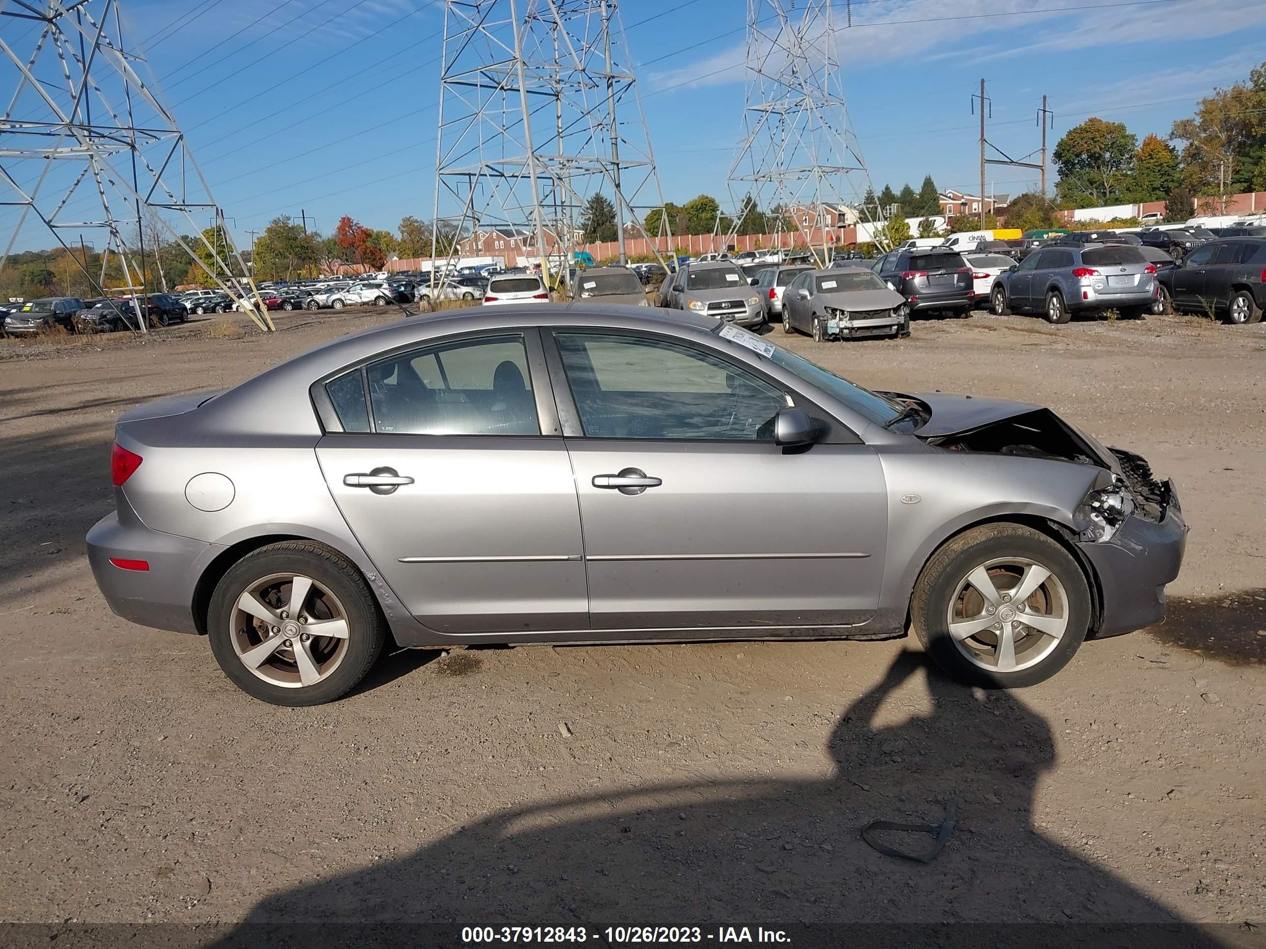 Photo 12 VIN: JM1BK32F061457304 - MAZDA 3 