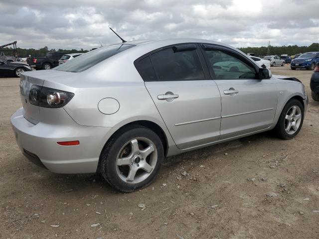 Photo 2 VIN: JM1BK32F081108338 - MAZDA 3 