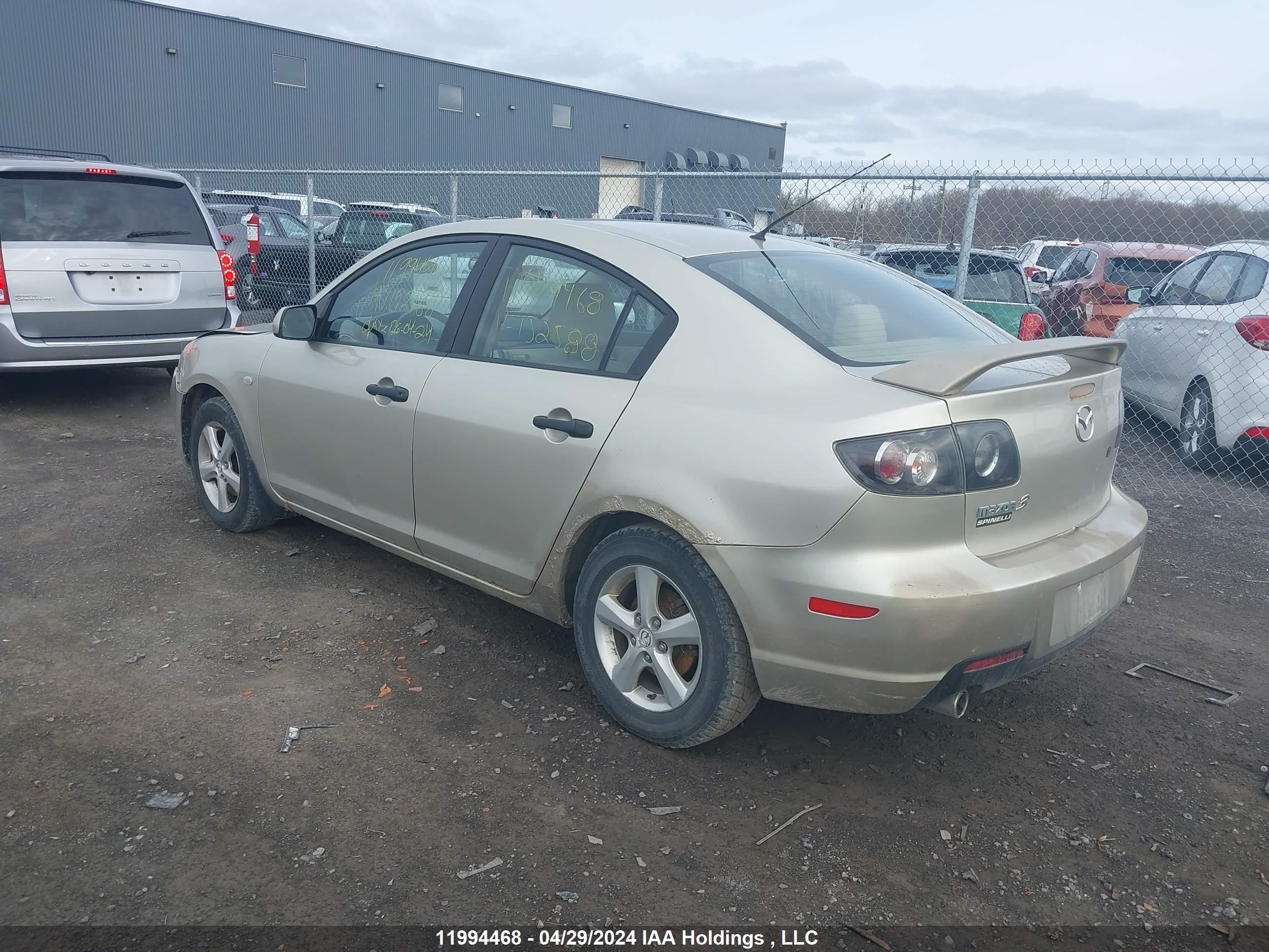 Photo 2 VIN: JM1BK32F181152588 - MAZDA 3 