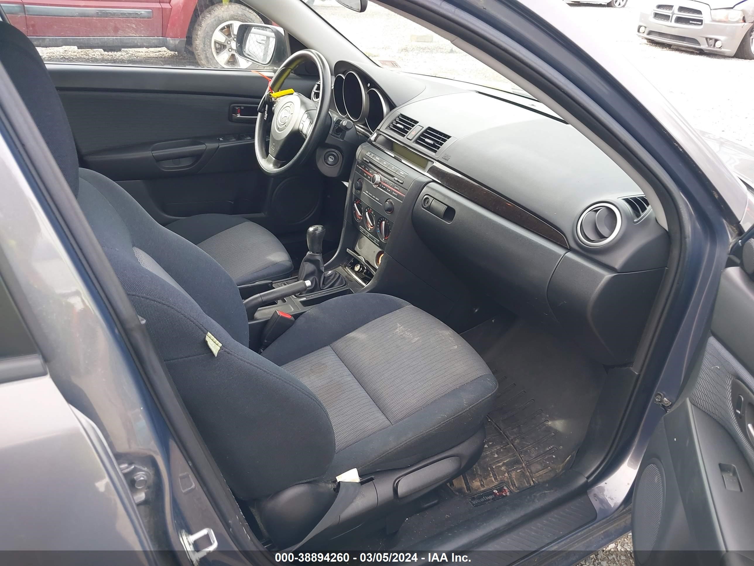 Photo 5 VIN: JM1BK32F181825489 - MAZDA 3 