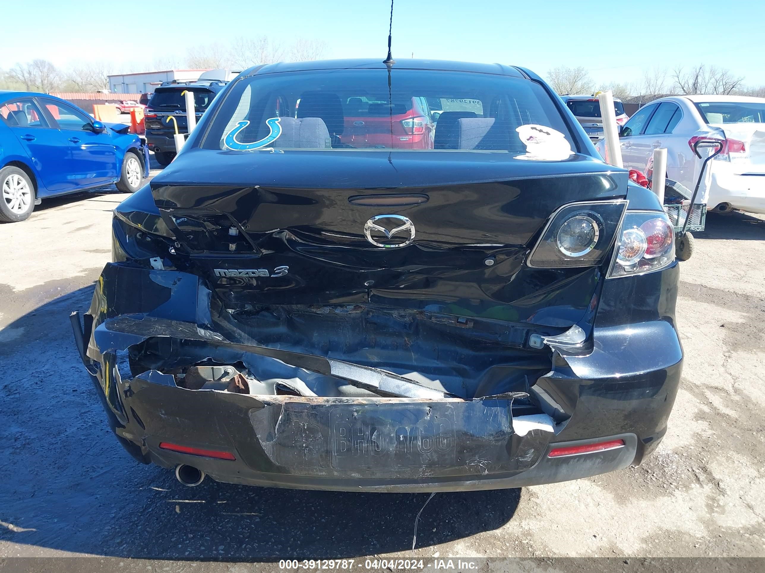 Photo 15 VIN: JM1BK32F281860641 - MAZDA 3 