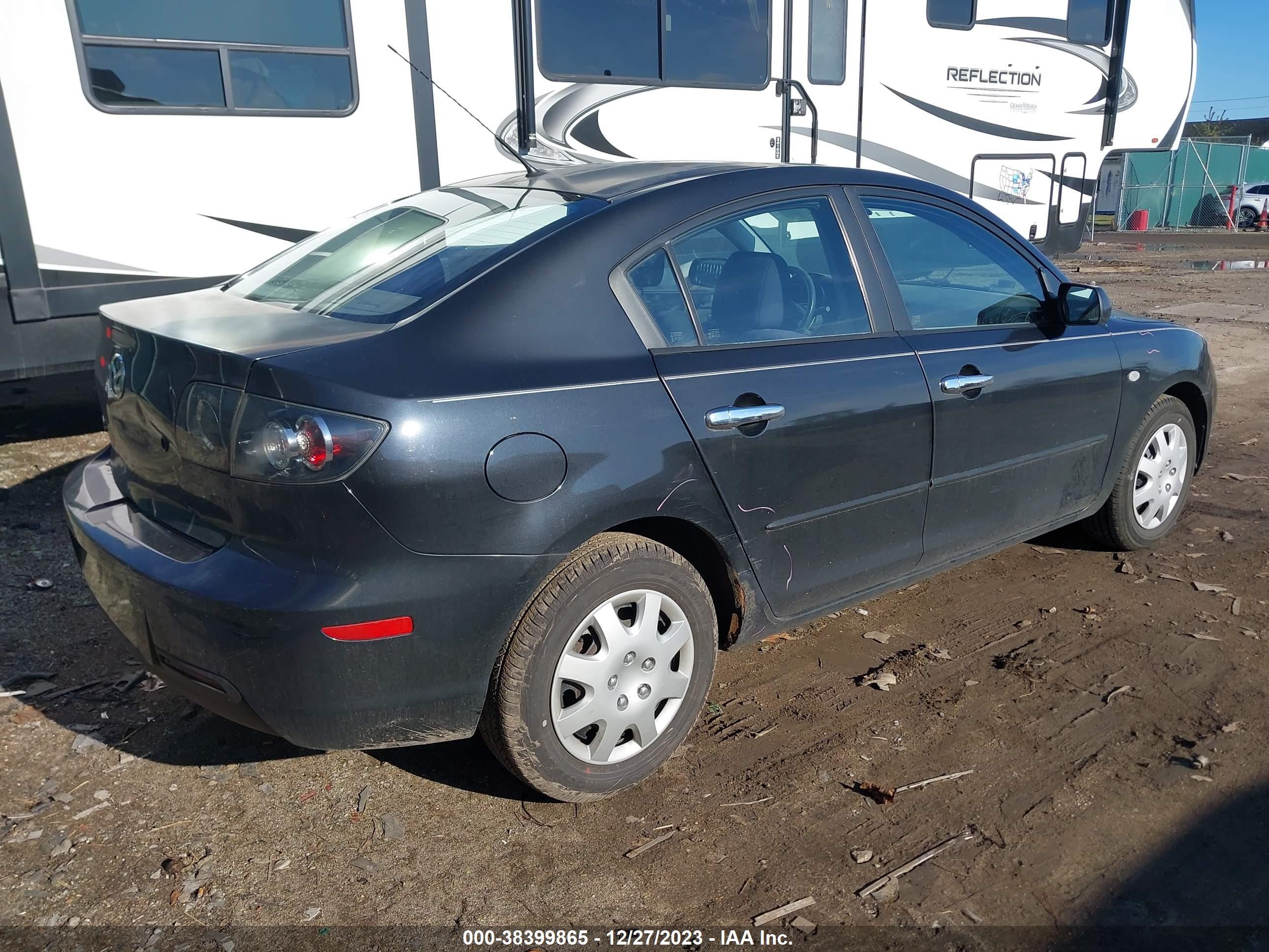 Photo 3 VIN: JM1BK32F281866763 - MAZDA 3 