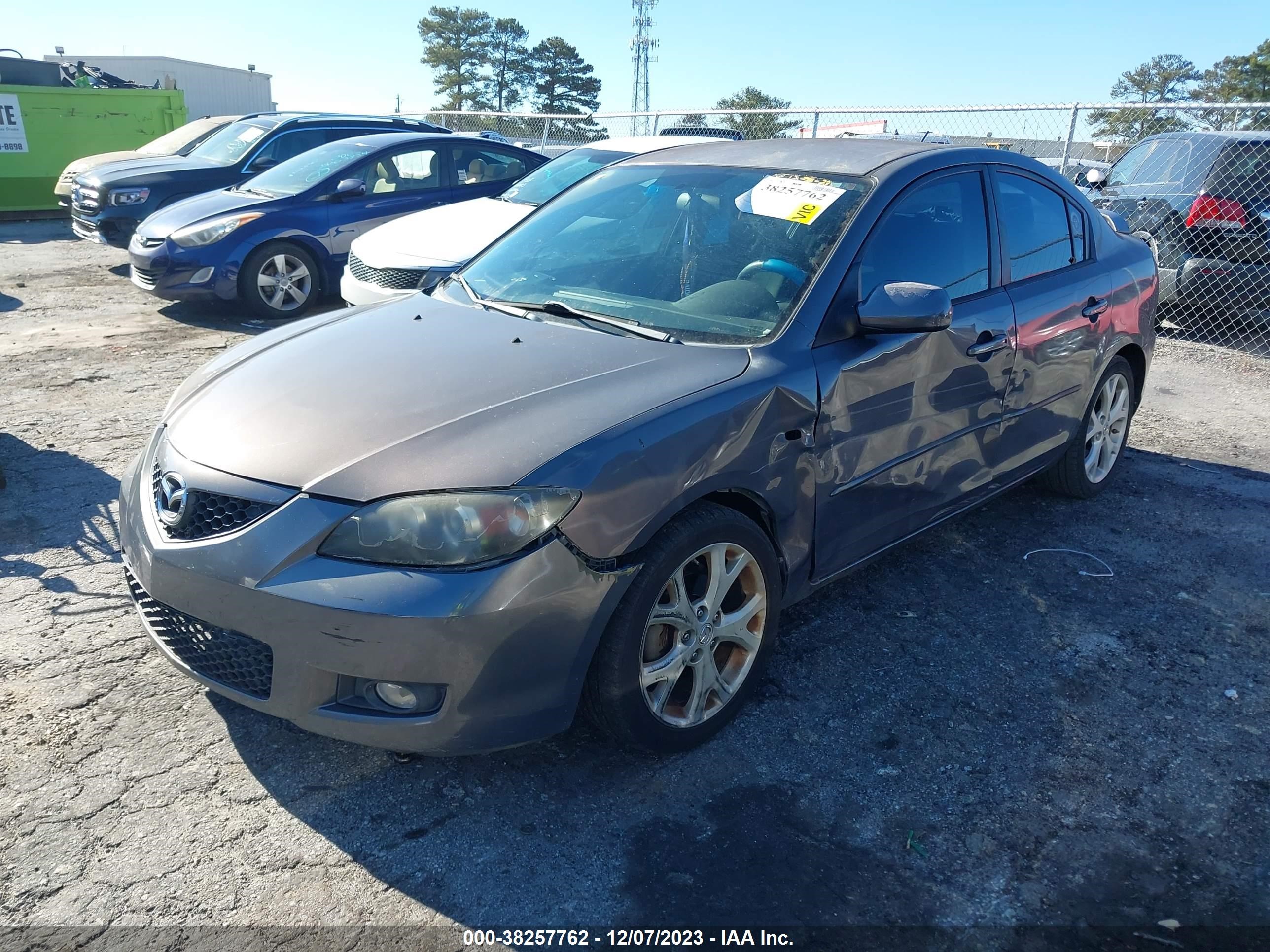 Photo 1 VIN: JM1BK32F291222729 - MAZDA 3 