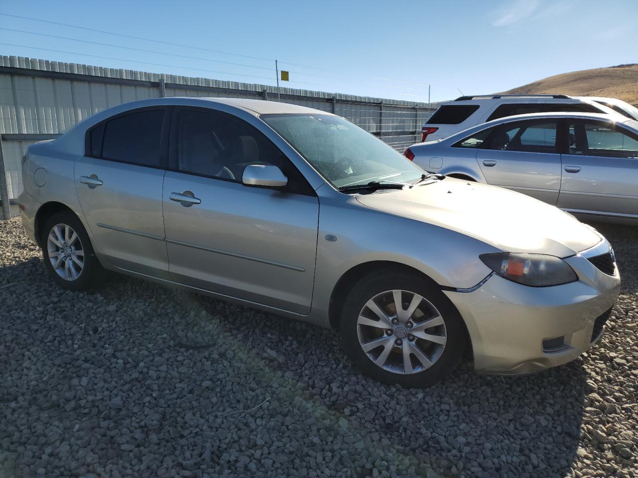 Photo 3 VIN: JM1BK32F371680020 - MAZDA 3 