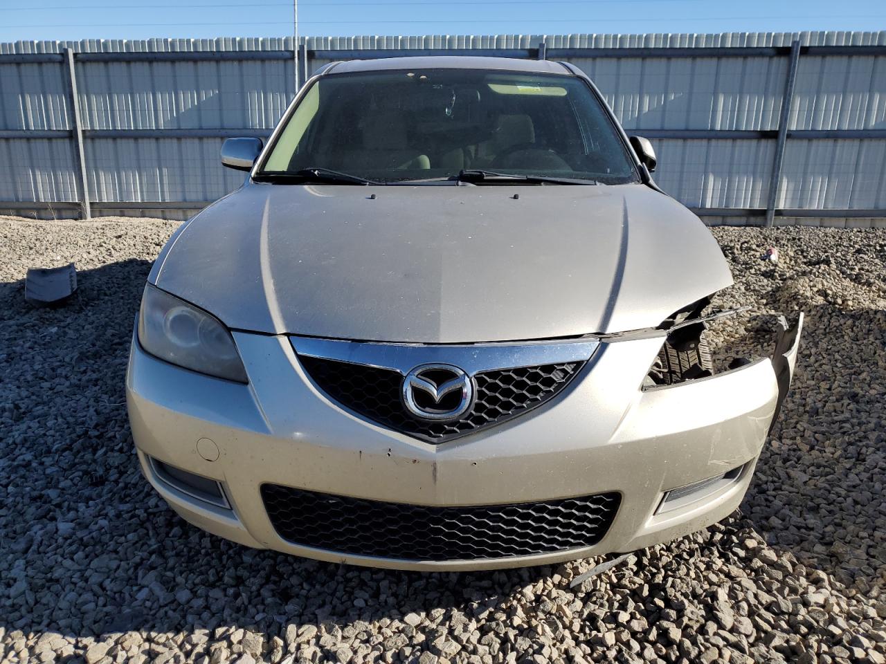 Photo 4 VIN: JM1BK32F371680020 - MAZDA 3 