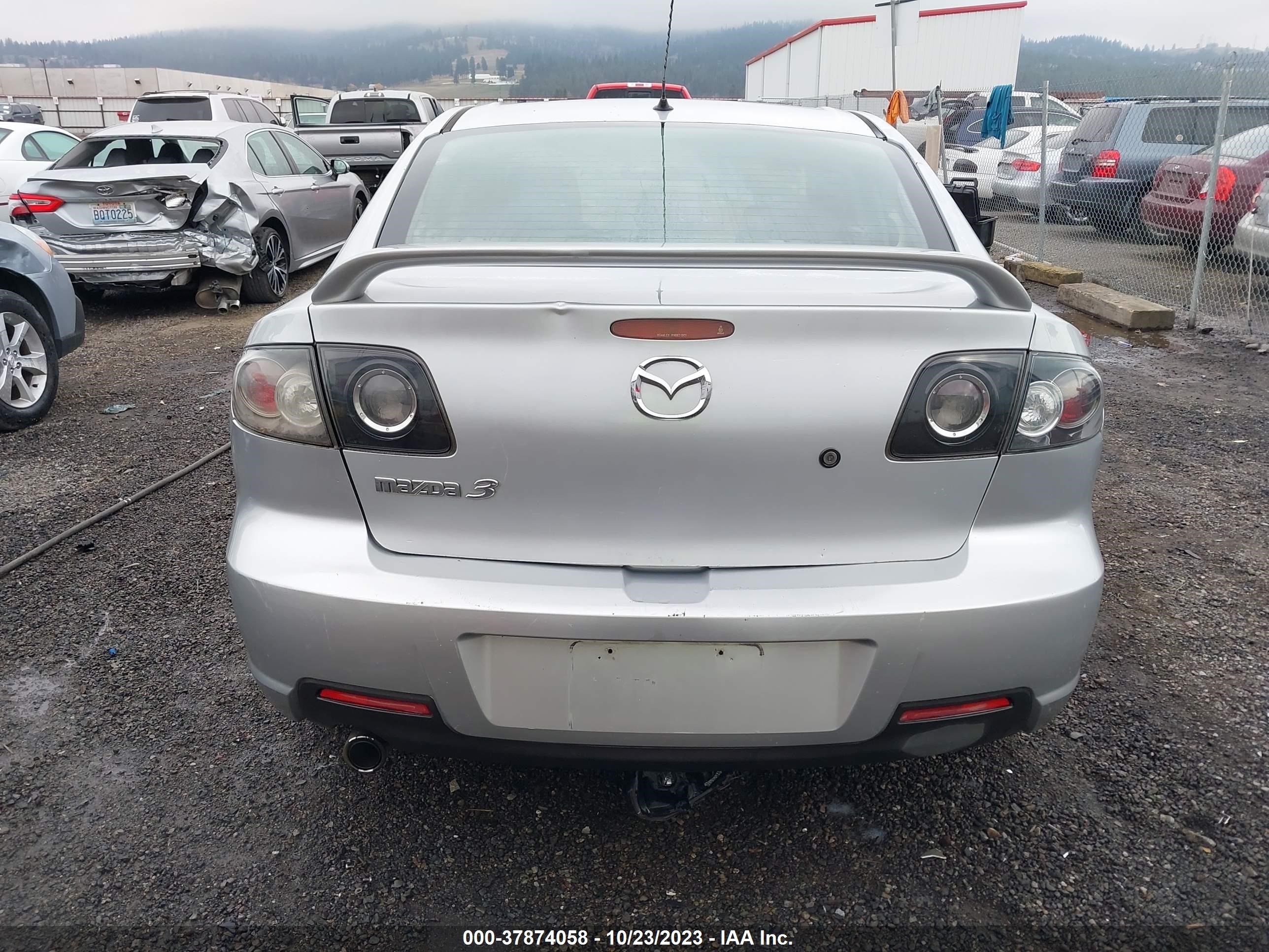 Photo 15 VIN: JM1BK32F381865931 - MAZDA 3 