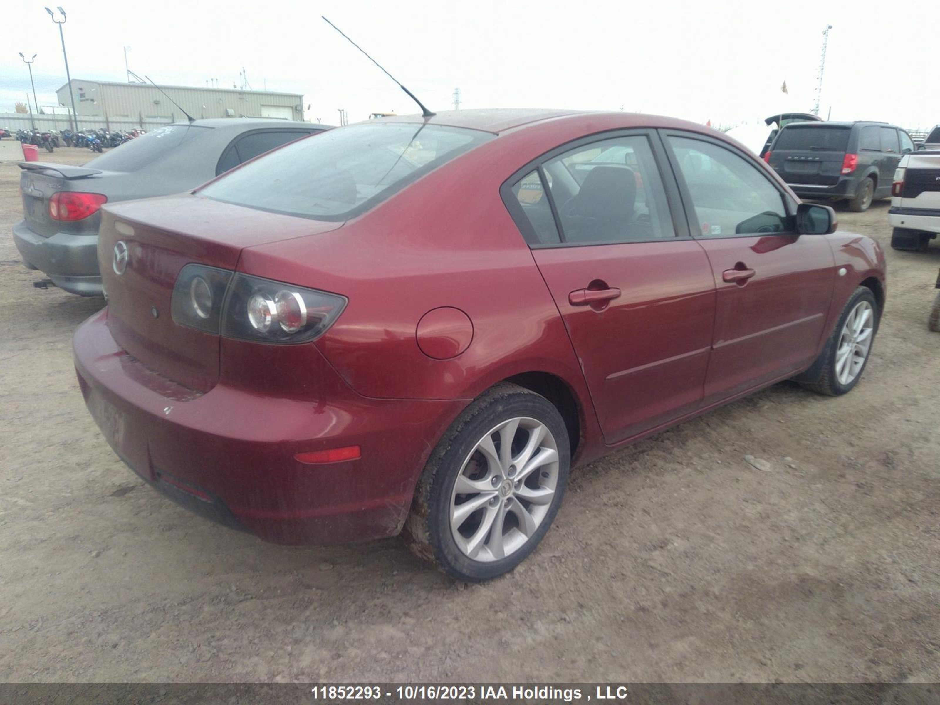 Photo 3 VIN: JM1BK32F481109668 - MAZDA 3 