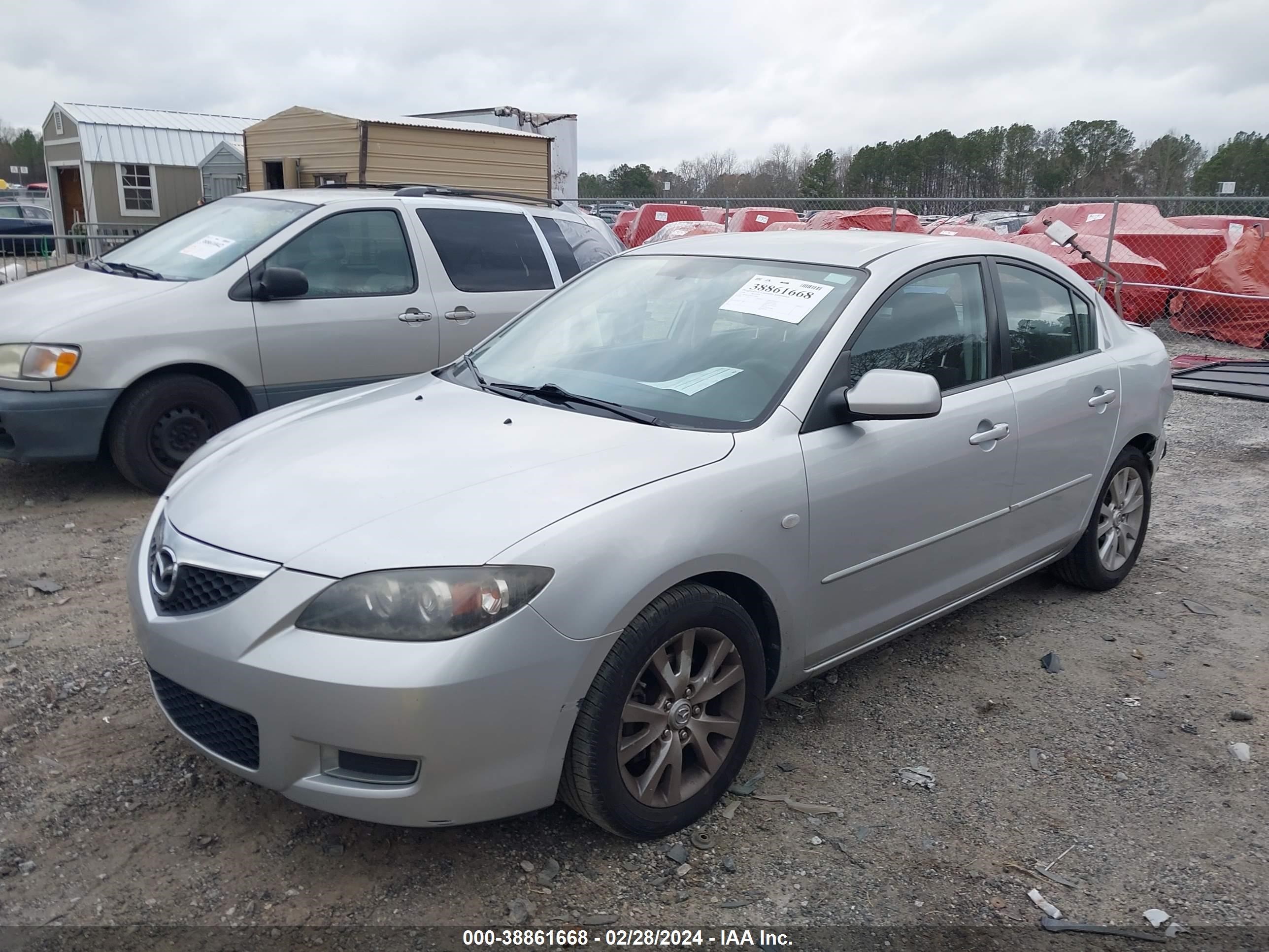 Photo 1 VIN: JM1BK32F481838964 - MAZDA 3 