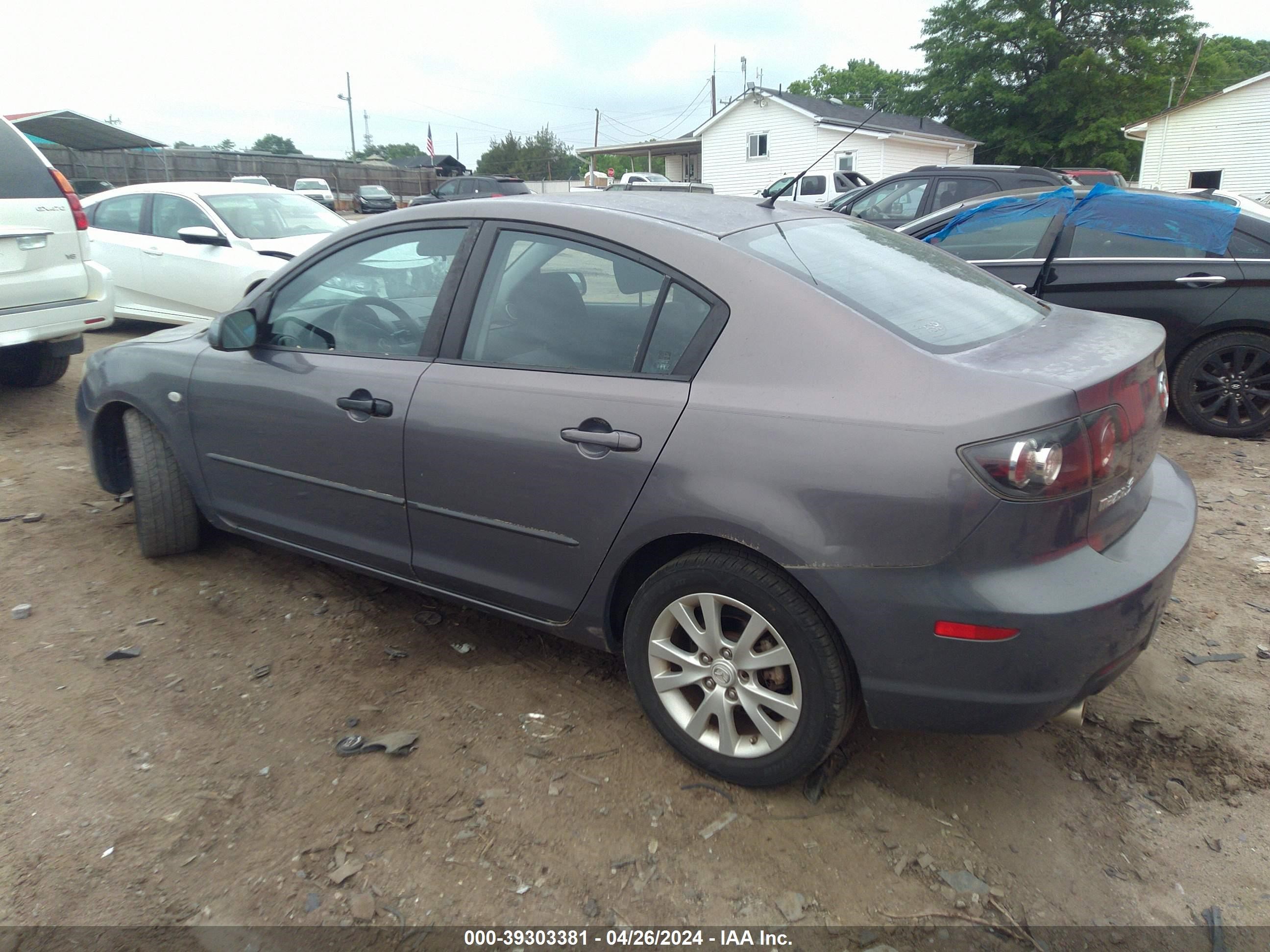 Photo 2 VIN: JM1BK32F571718105 - MAZDA 3 