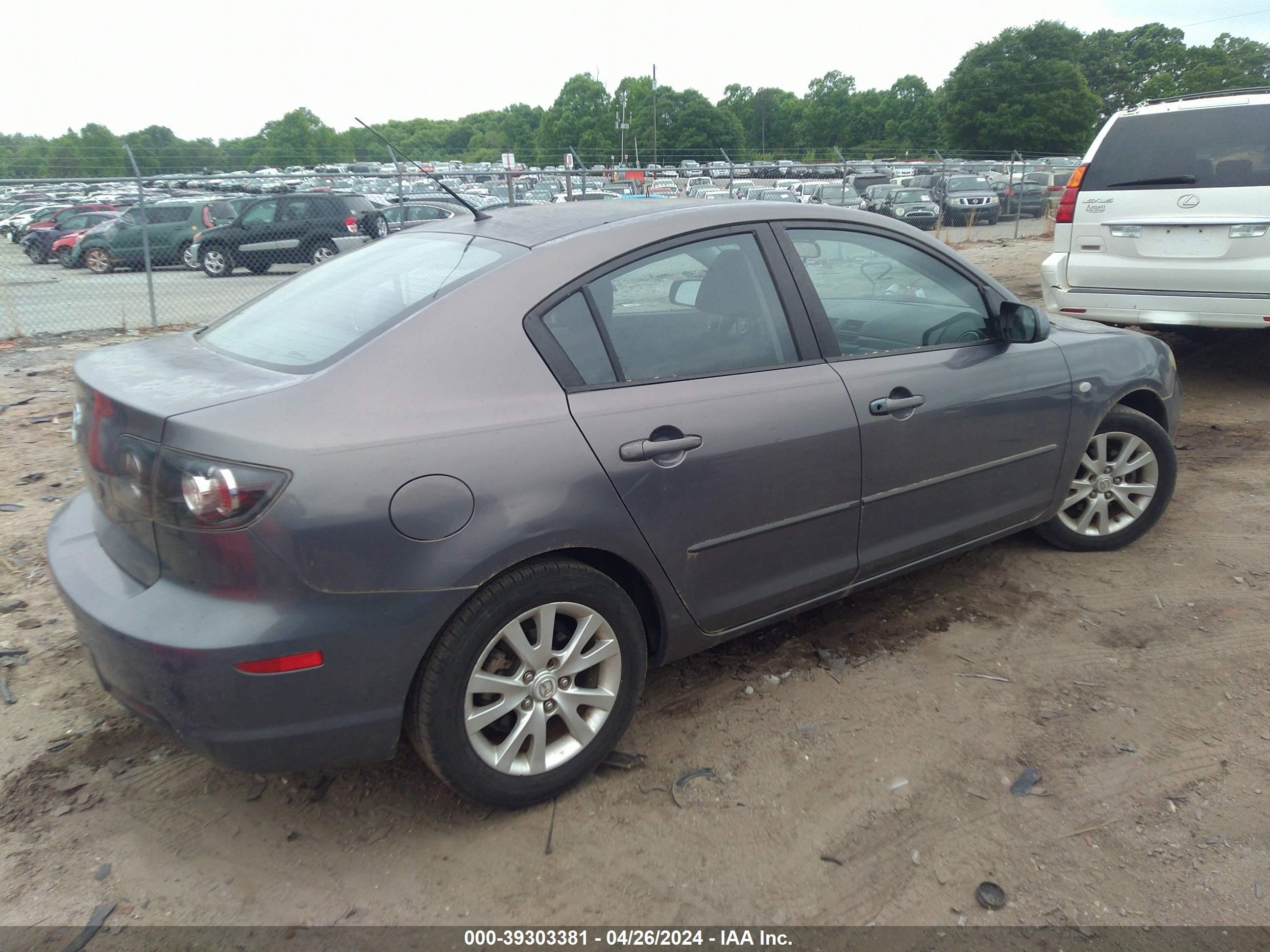 Photo 3 VIN: JM1BK32F571718105 - MAZDA 3 