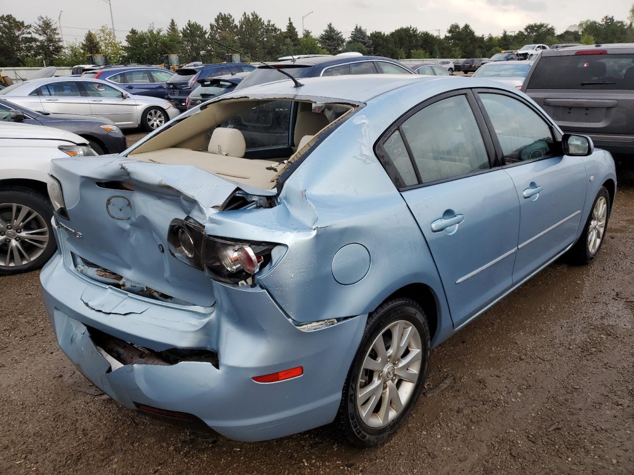 Photo 2 VIN: JM1BK32F581824118 - MAZDA 3 