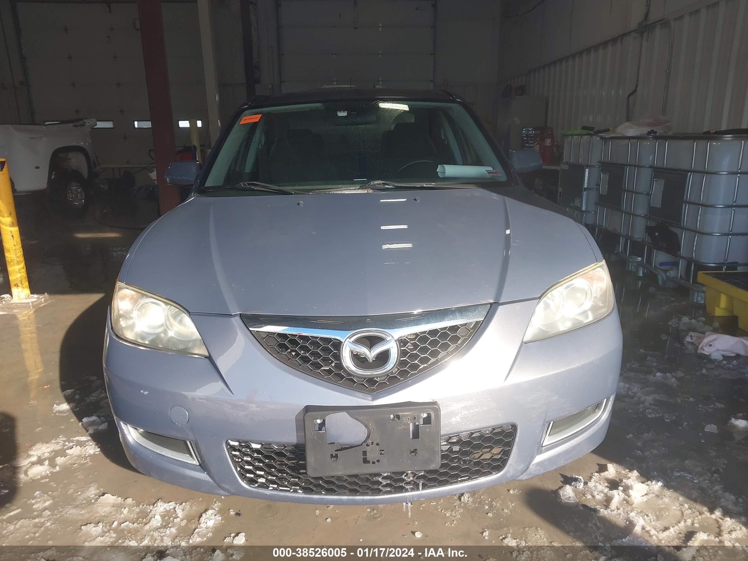 Photo 11 VIN: JM1BK32F671757799 - MAZDA 3 